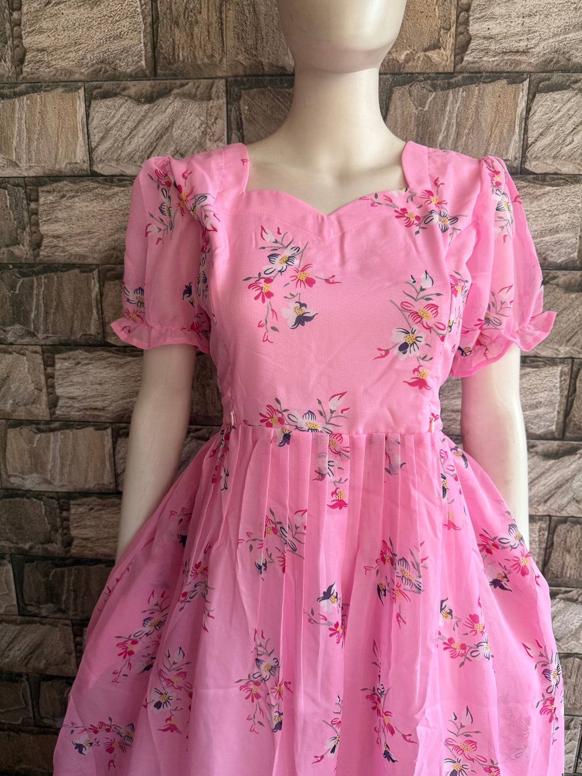 Georgette Maternity Feeding maxi  baby pink