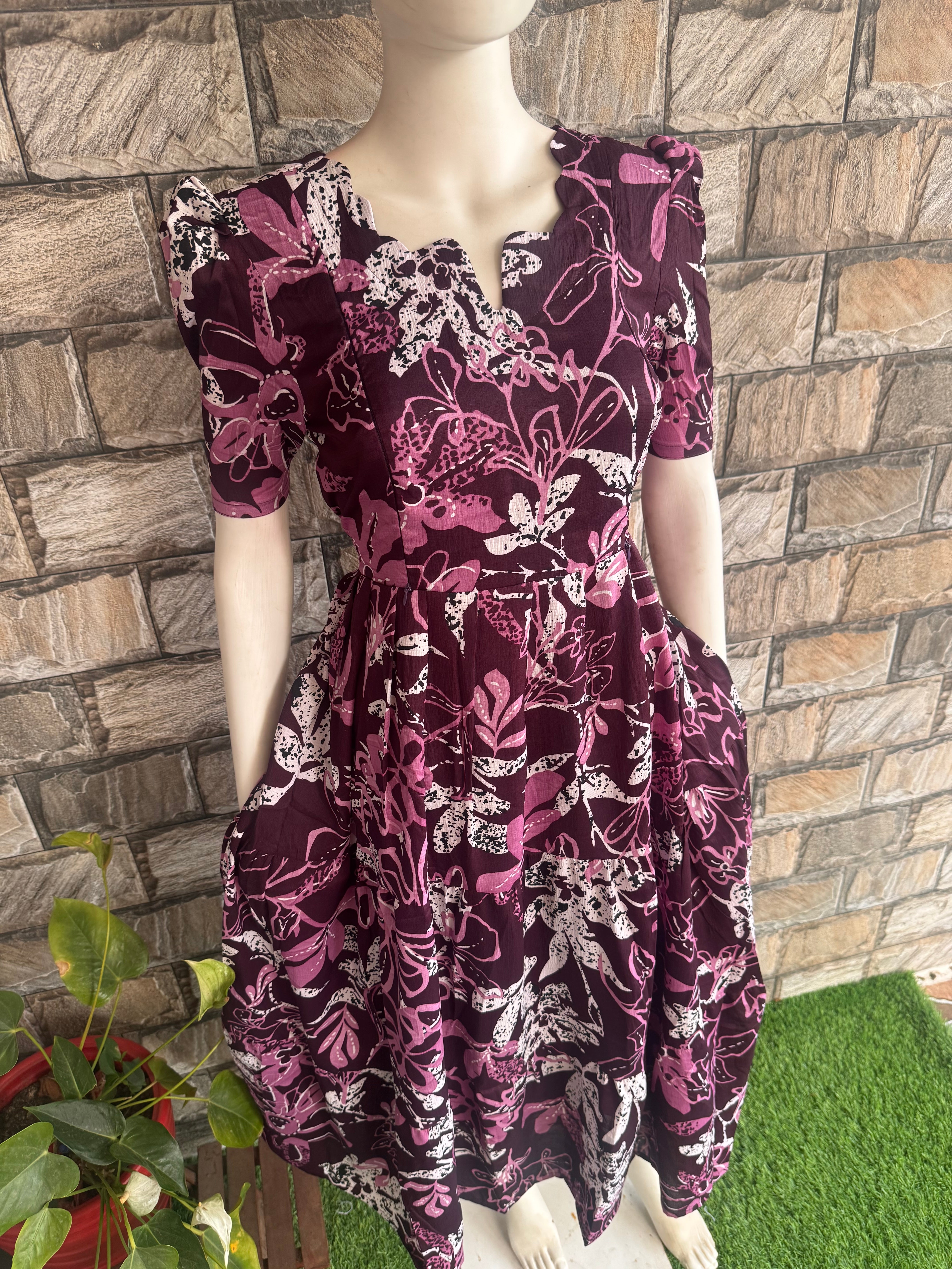Delta Maternity maxi  wine shade