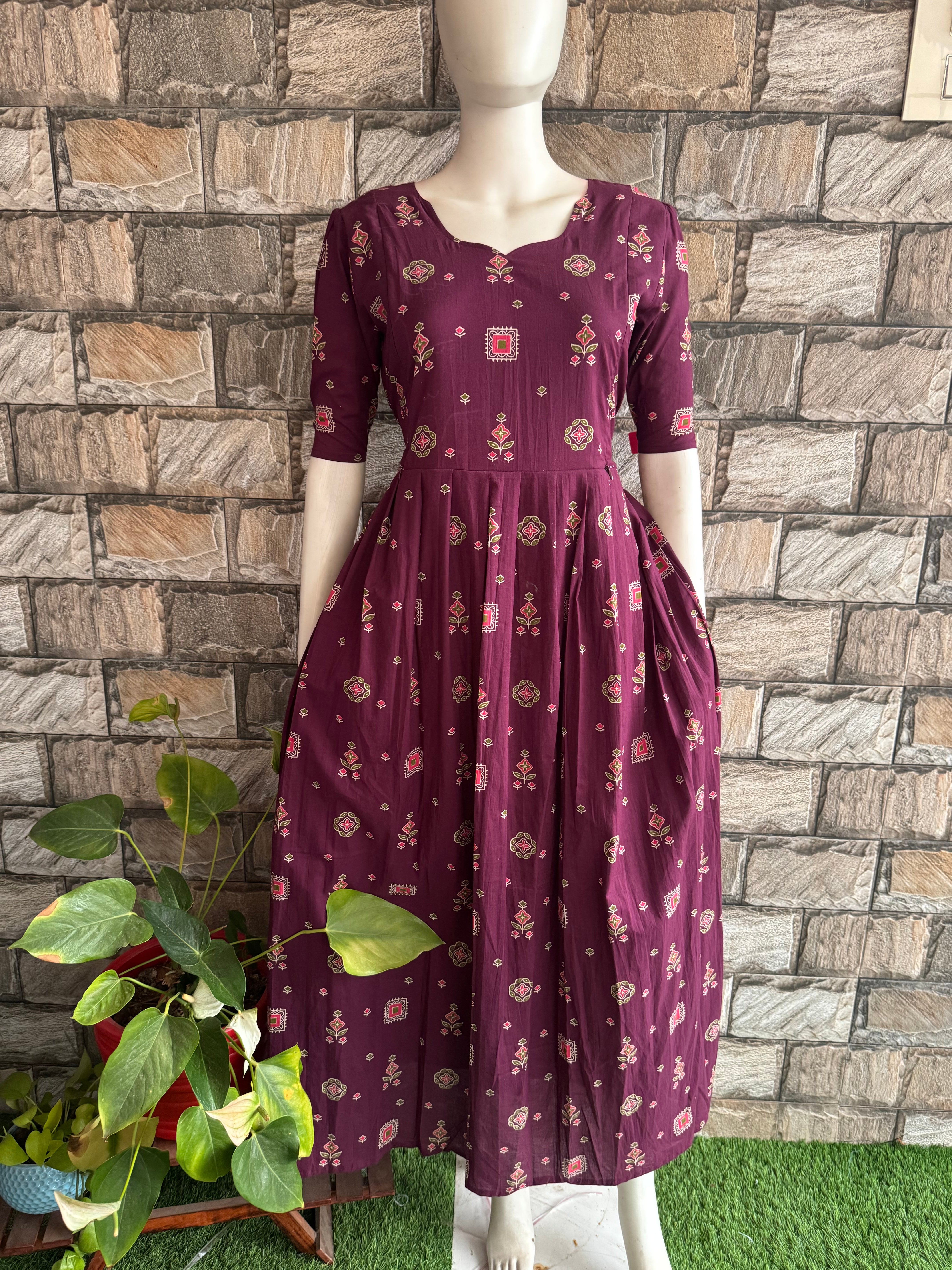 Soft cotton Maternity maxi - Brinjal