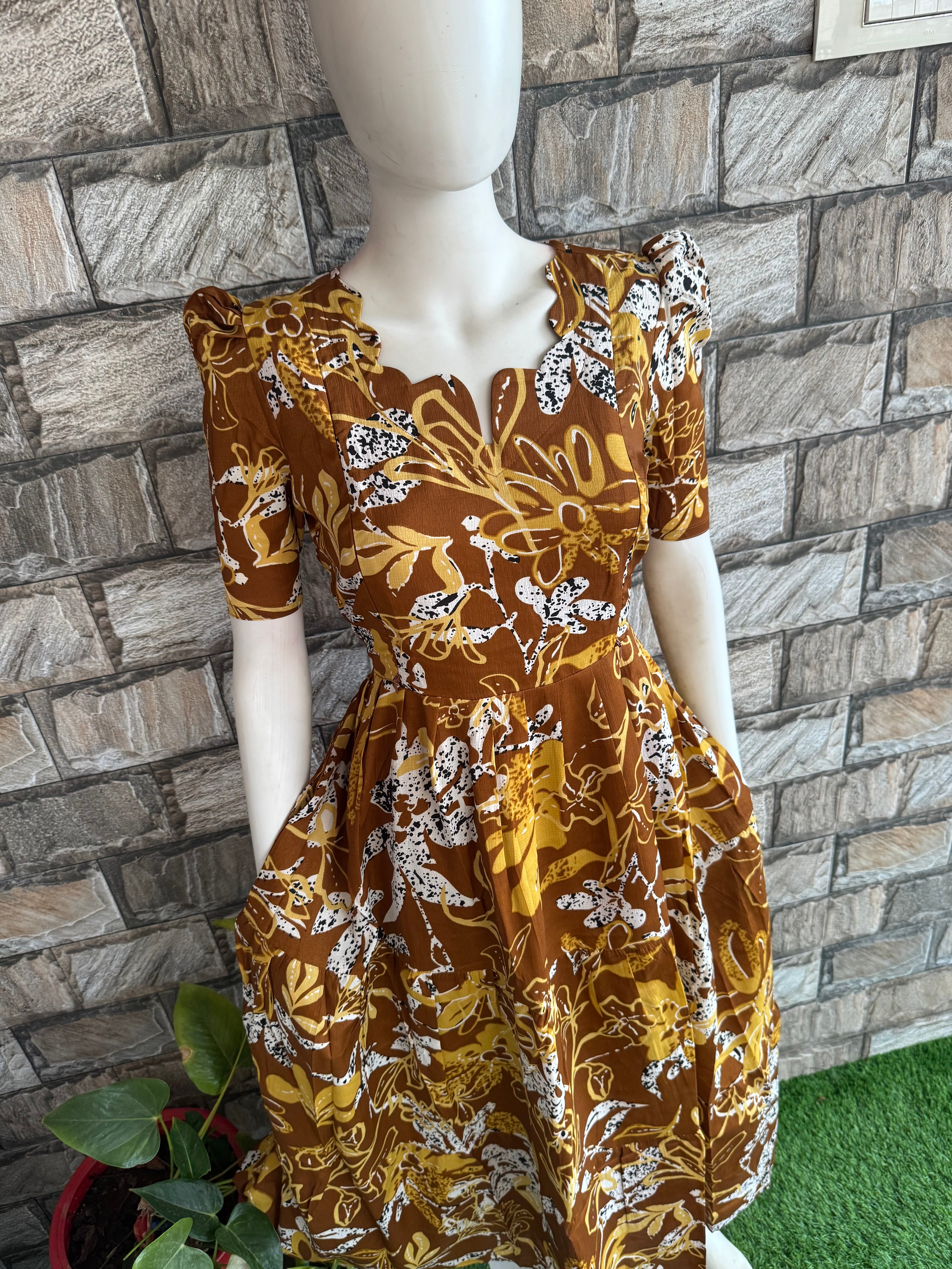 Delta Maternity Feeding maxi  Mustard yellow