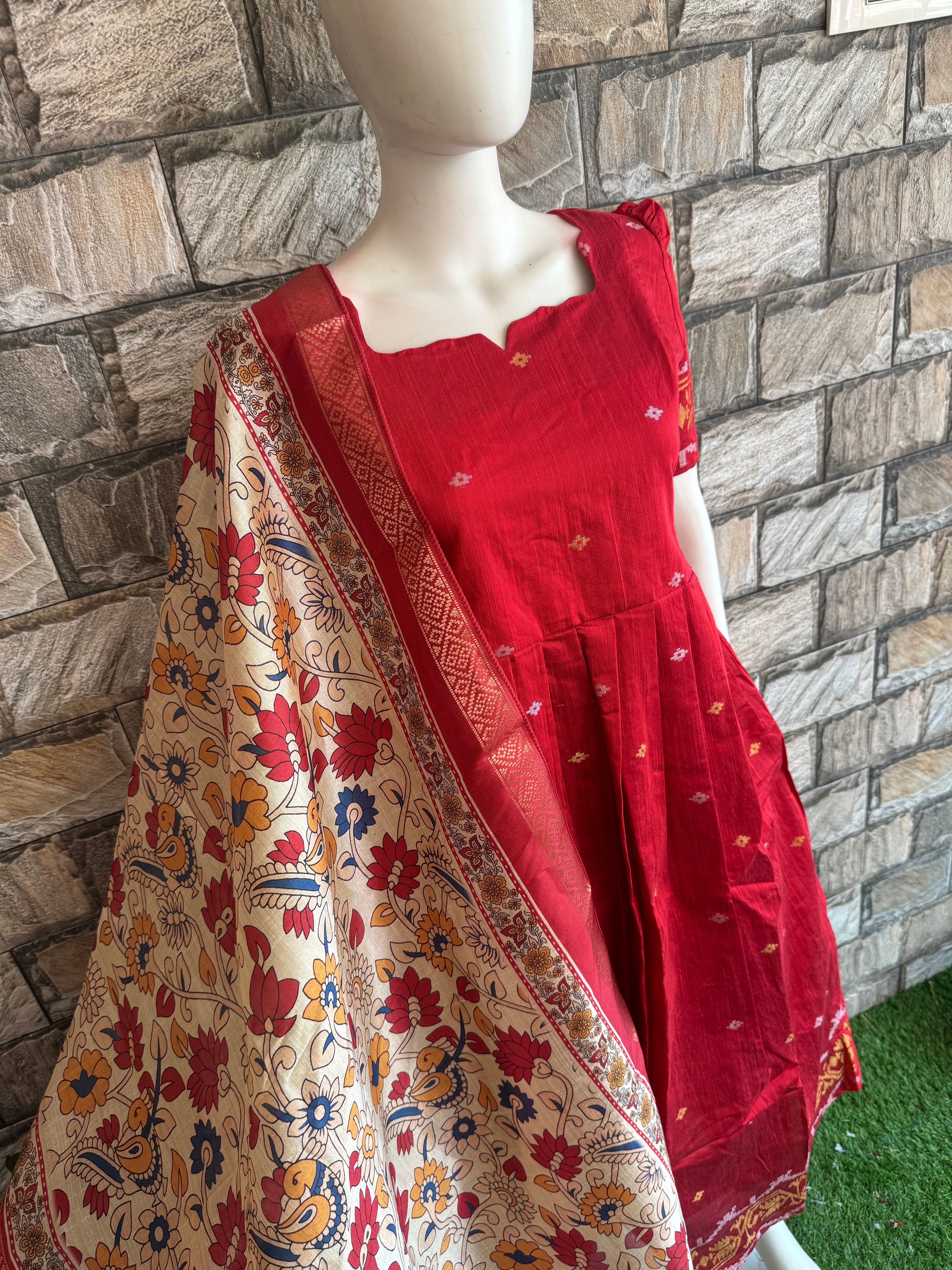 Silk mix dupatta with zari border
