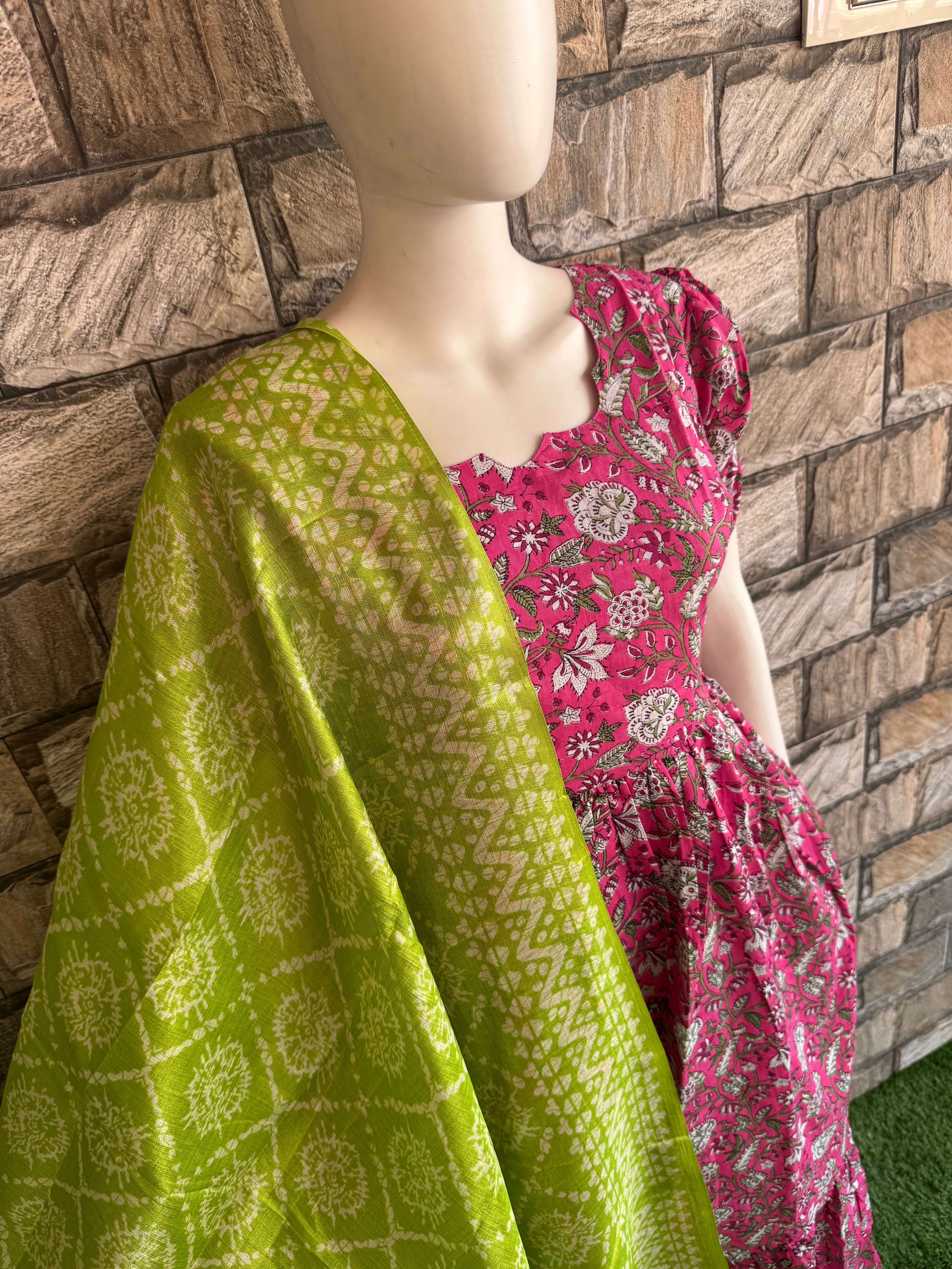 Parrot dupatta