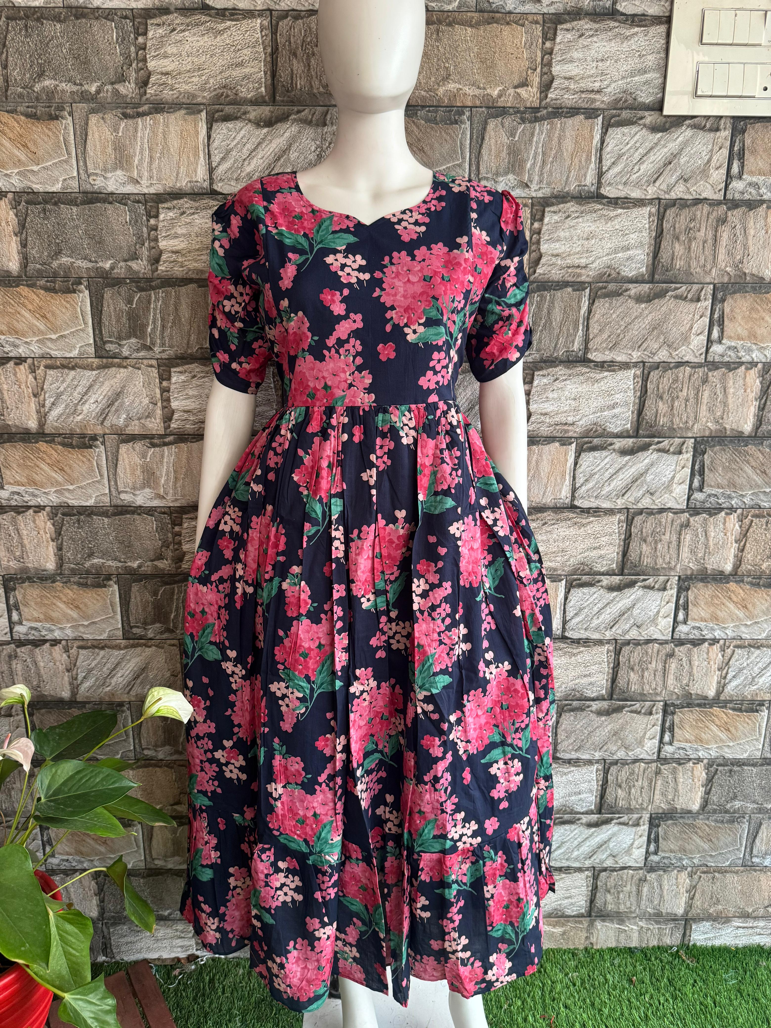 Navy Bunch Flower CF136