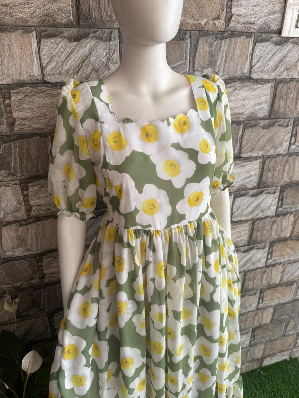 Light Mint Green Floral Georgette Maxi CF101