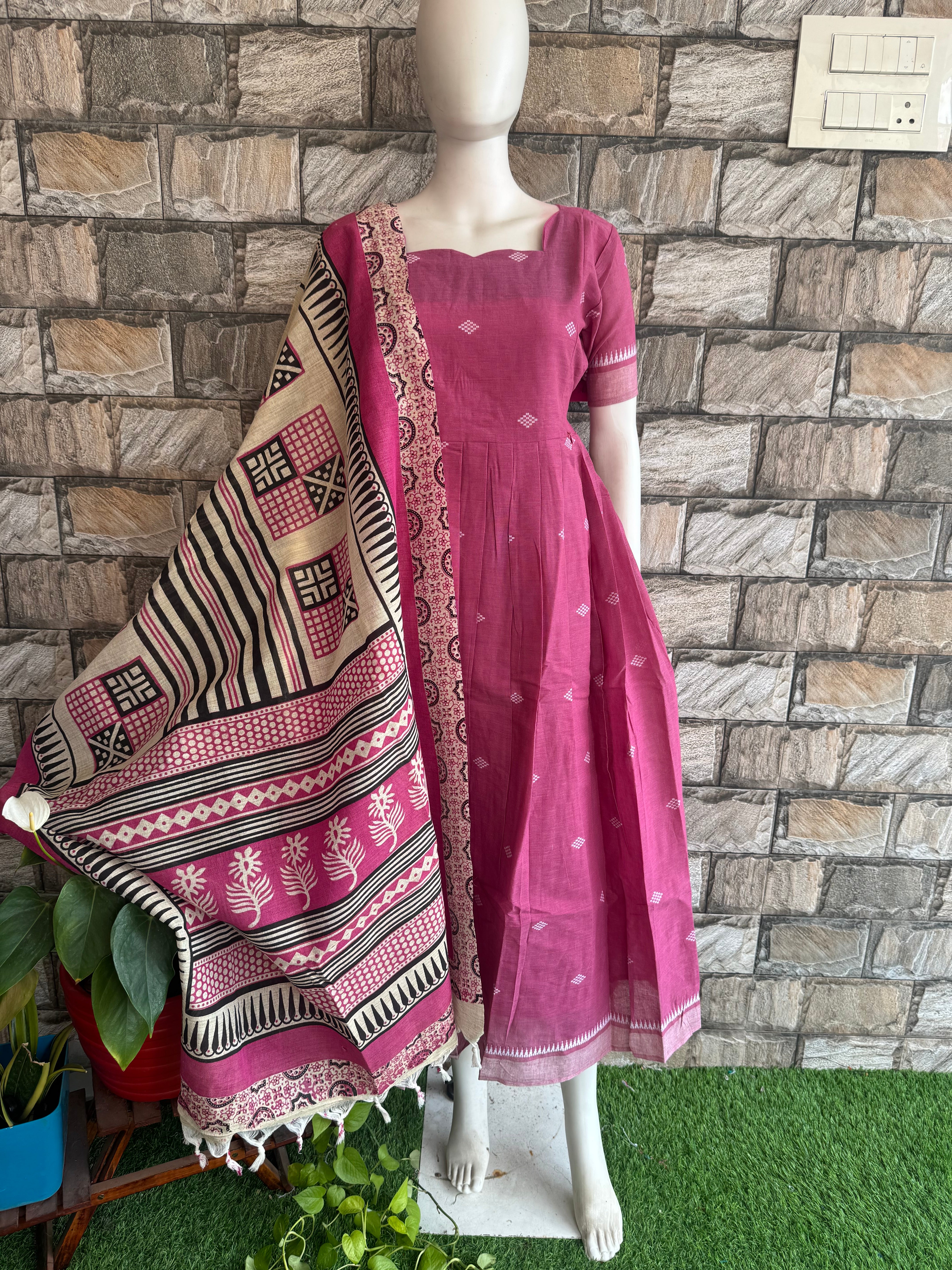 Madhubhani Dupatta pink