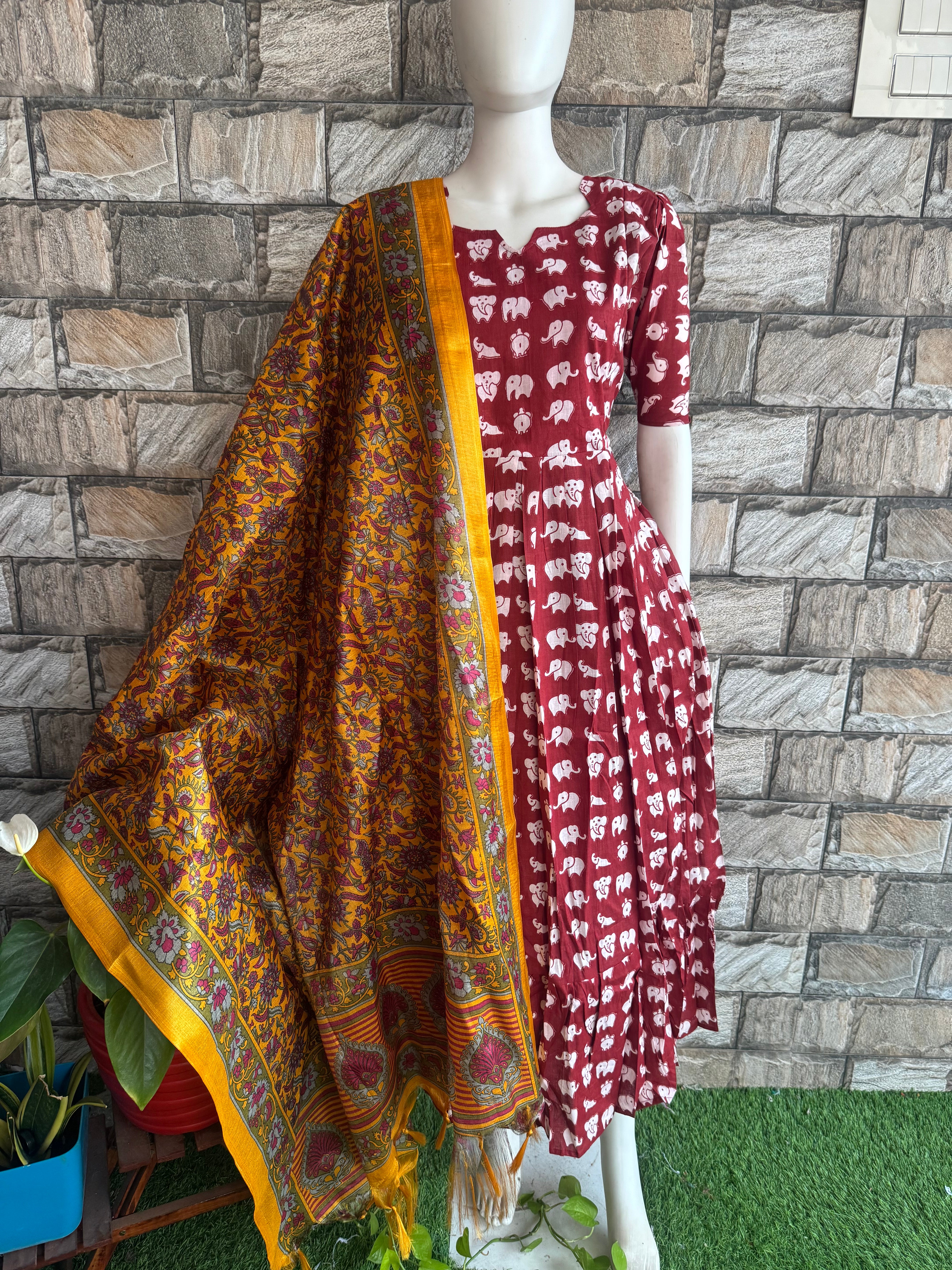 Mustard yellow Dupatta