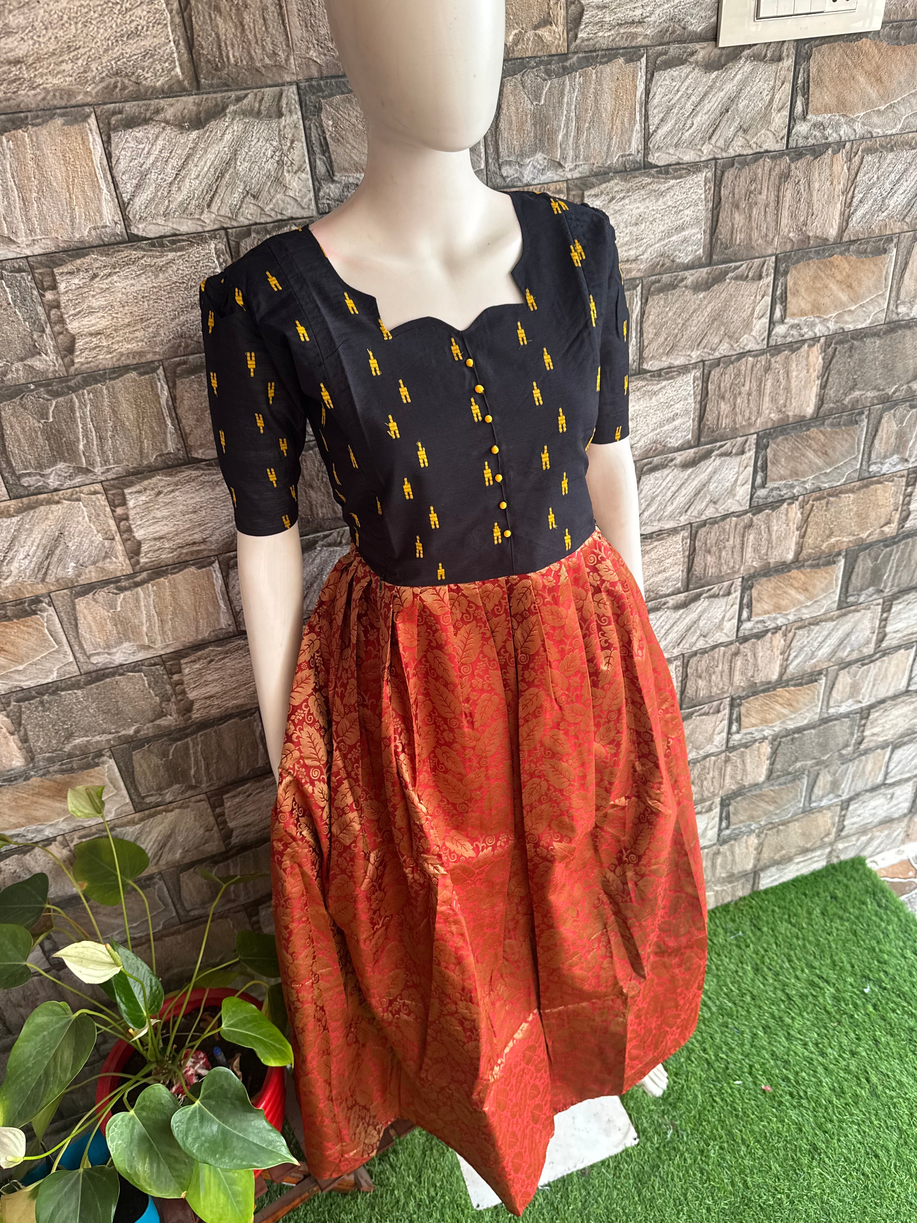 Banarasi mix maternity Feeding maxi