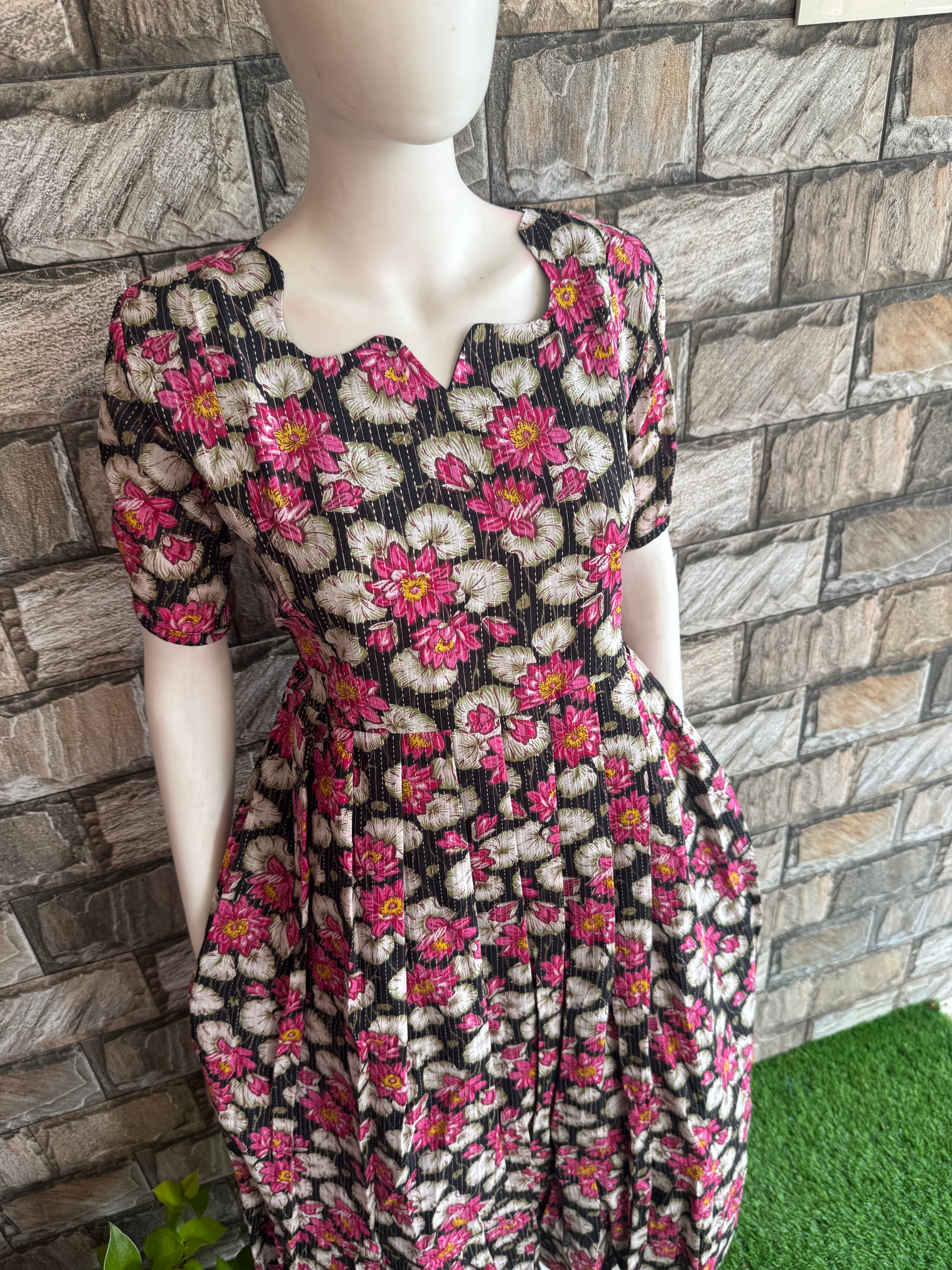 Lotus  Kanta cotton Maternity maxi