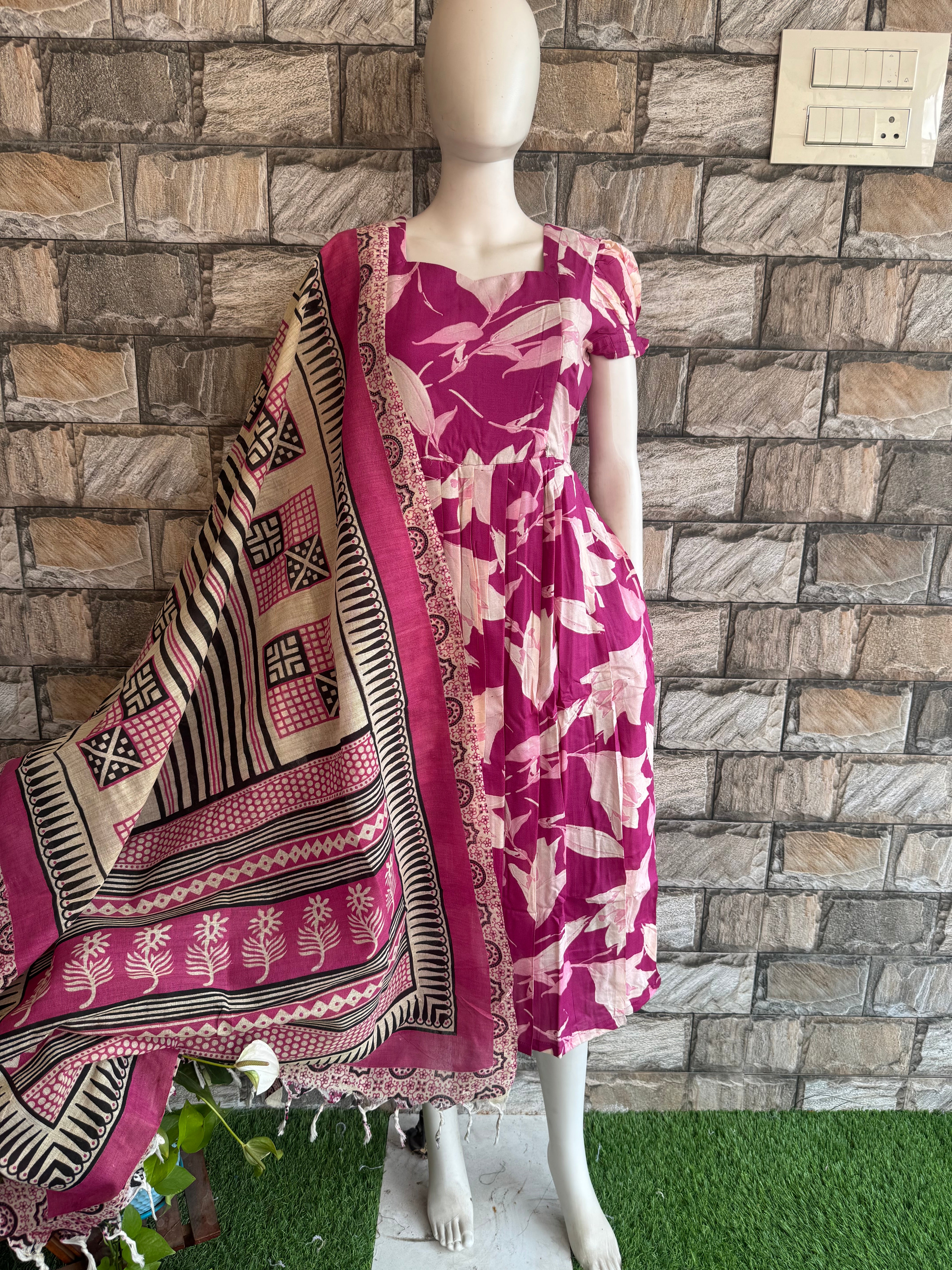 Pink checked Madhubhani Dupatta