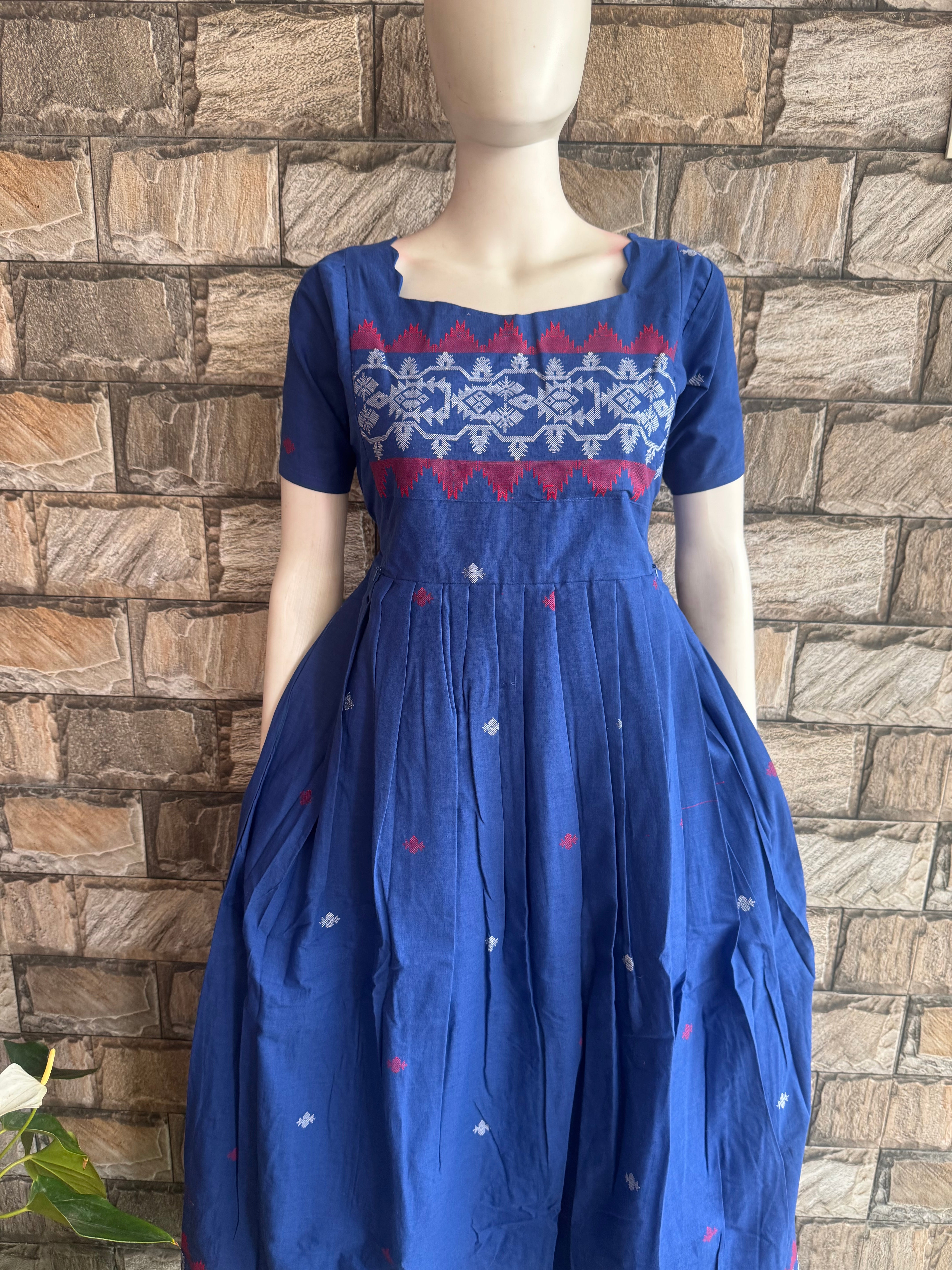 Maternity maxi Jamdhani cotton Best price pale Ujala shade