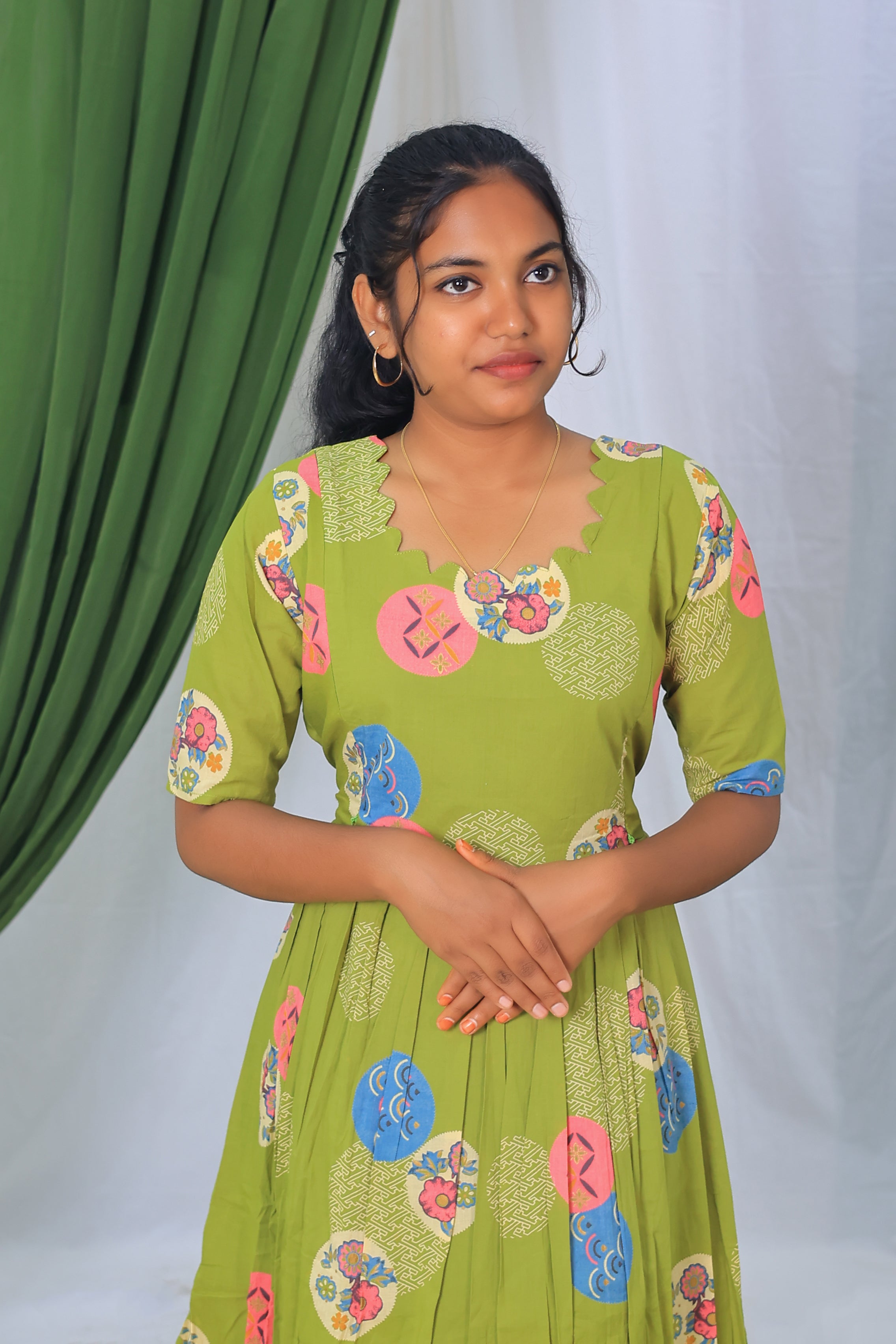 Soft cotton Maternity maxi - woods