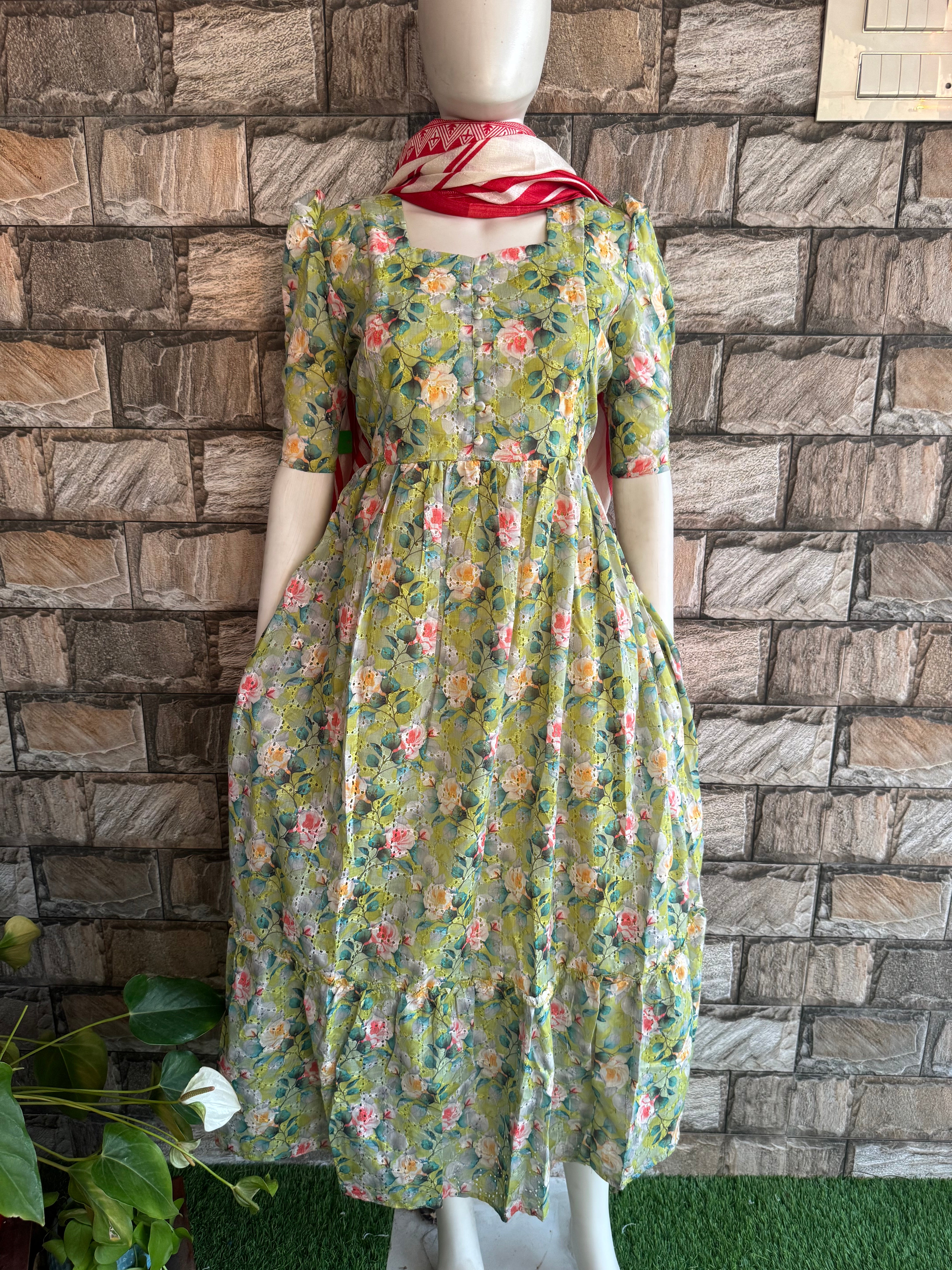 Mild Green Hacoba Maternity maxi