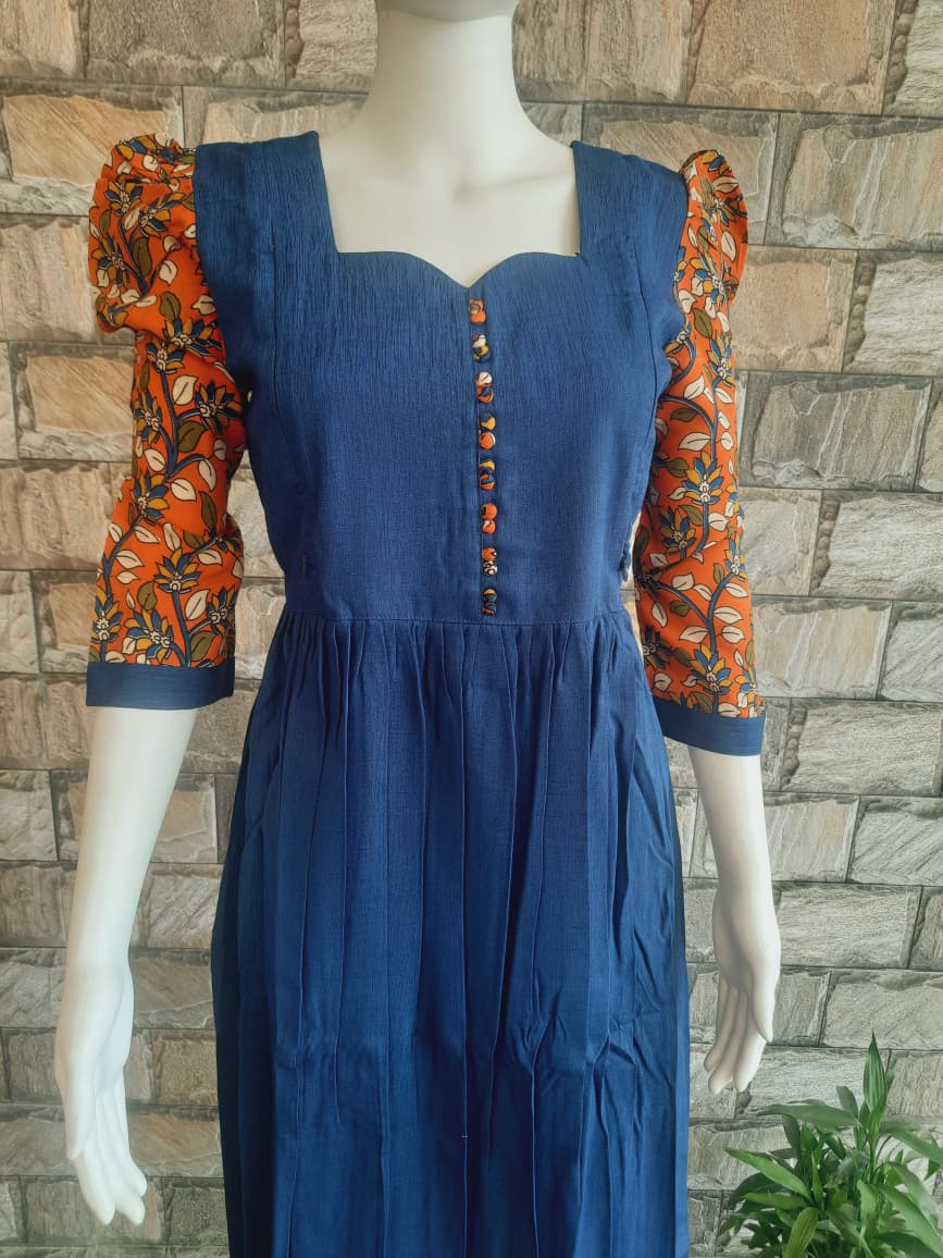 Royal blue 3/4 seelve