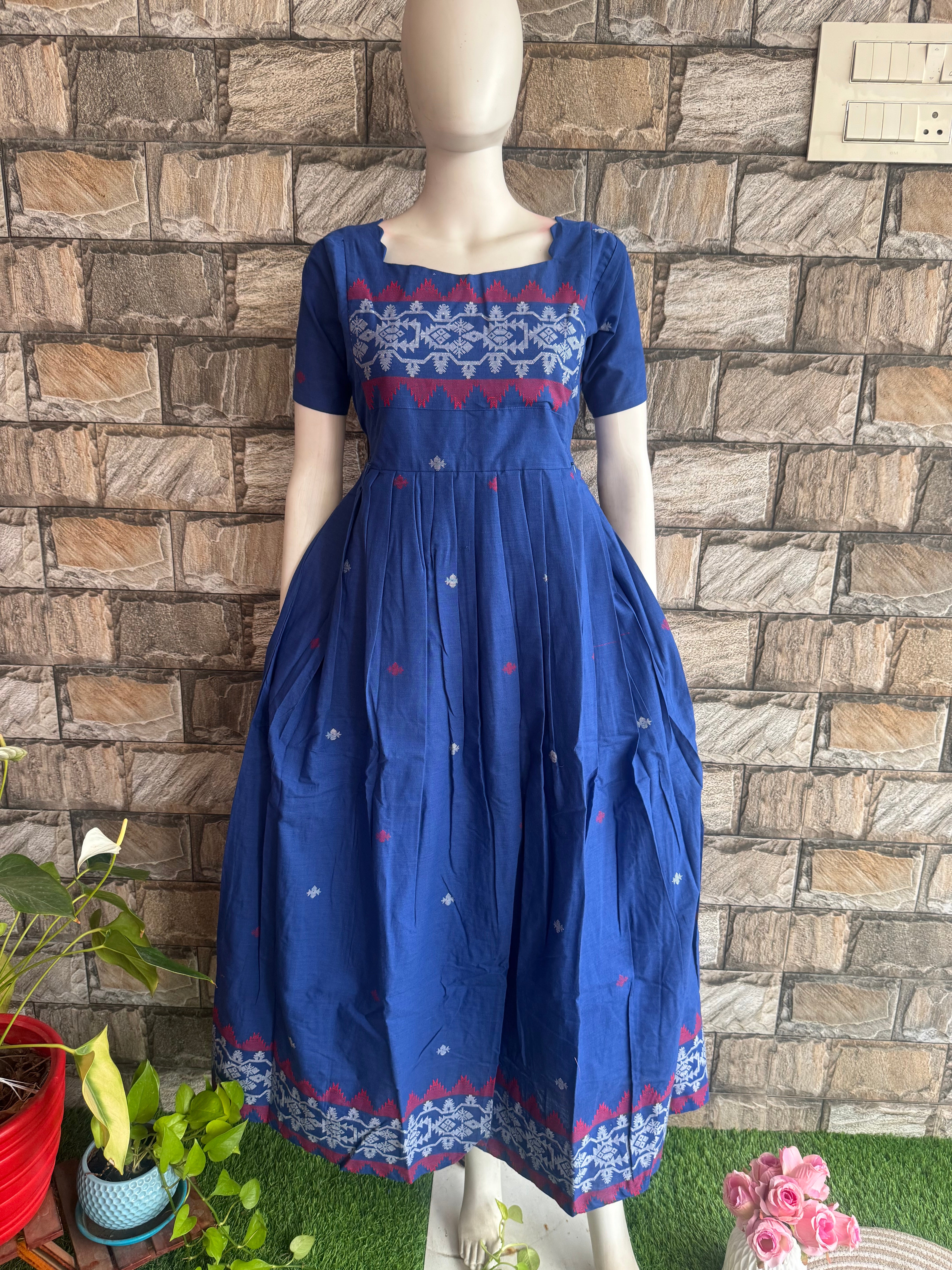 Maternity maxi Jamdhani cotton Best price pale Ujala shade