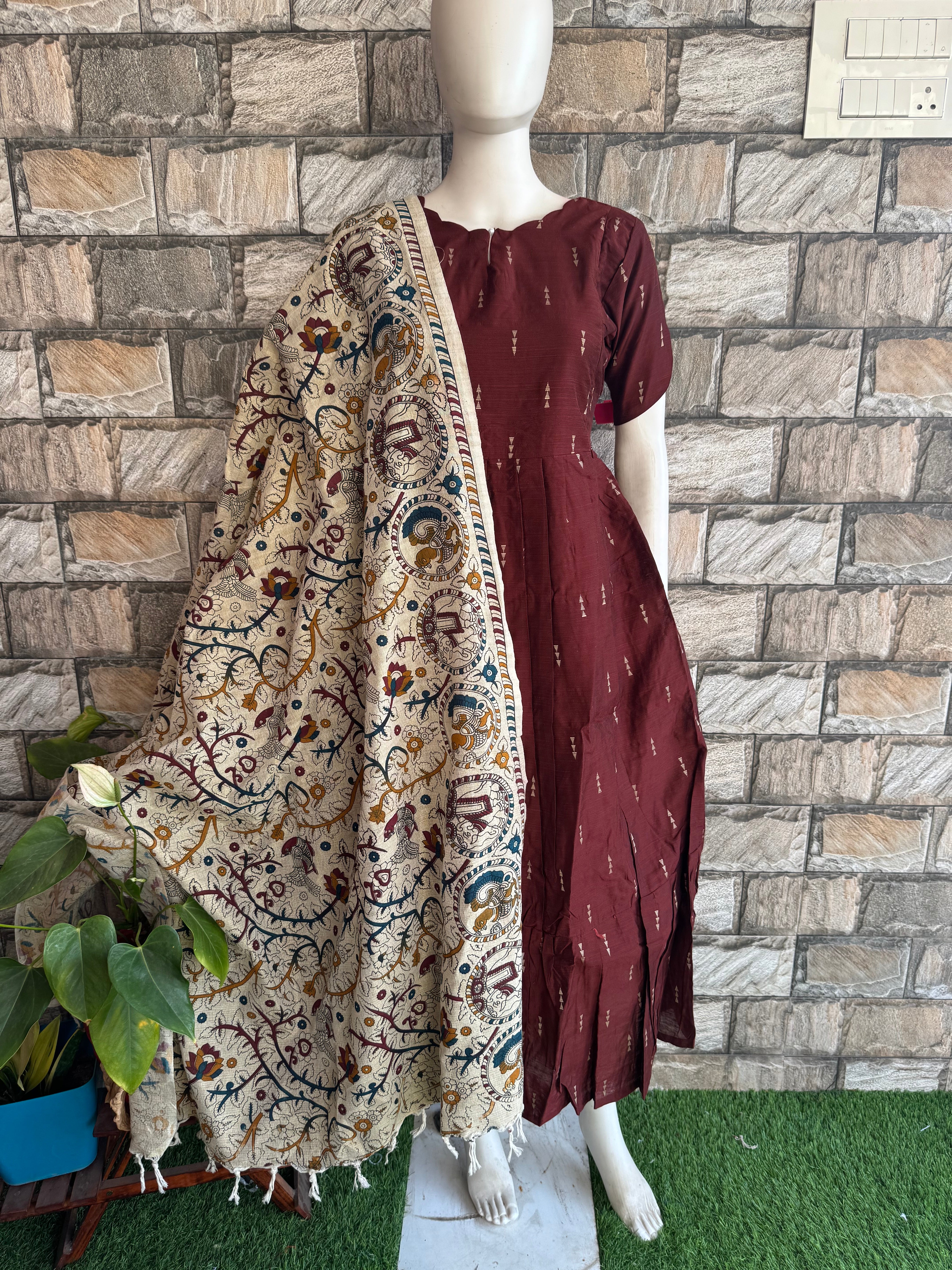 Madhubani Kalamkari Dupatta Maroon