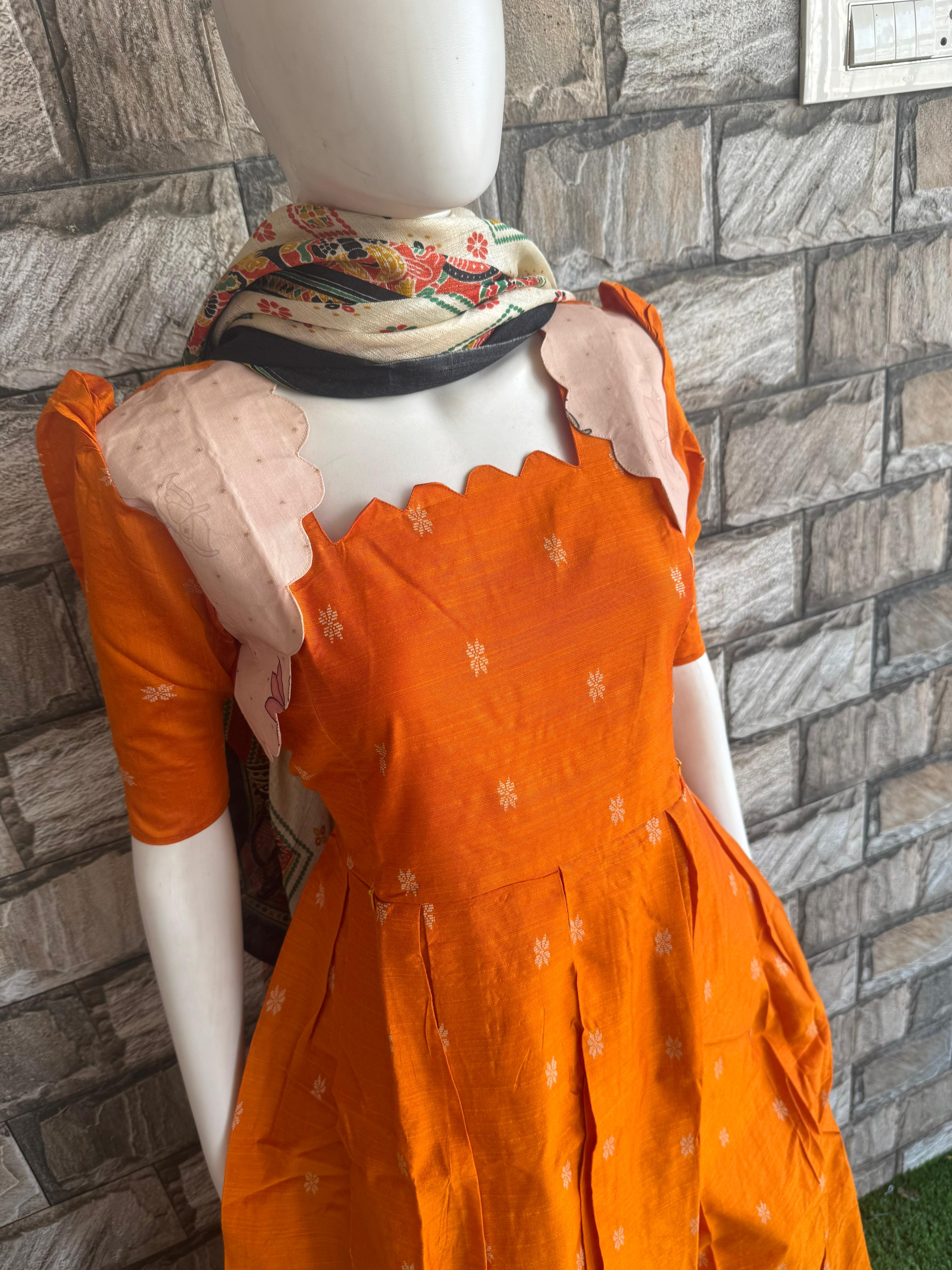 Fanta Orange Shoulder Scaleup CF126