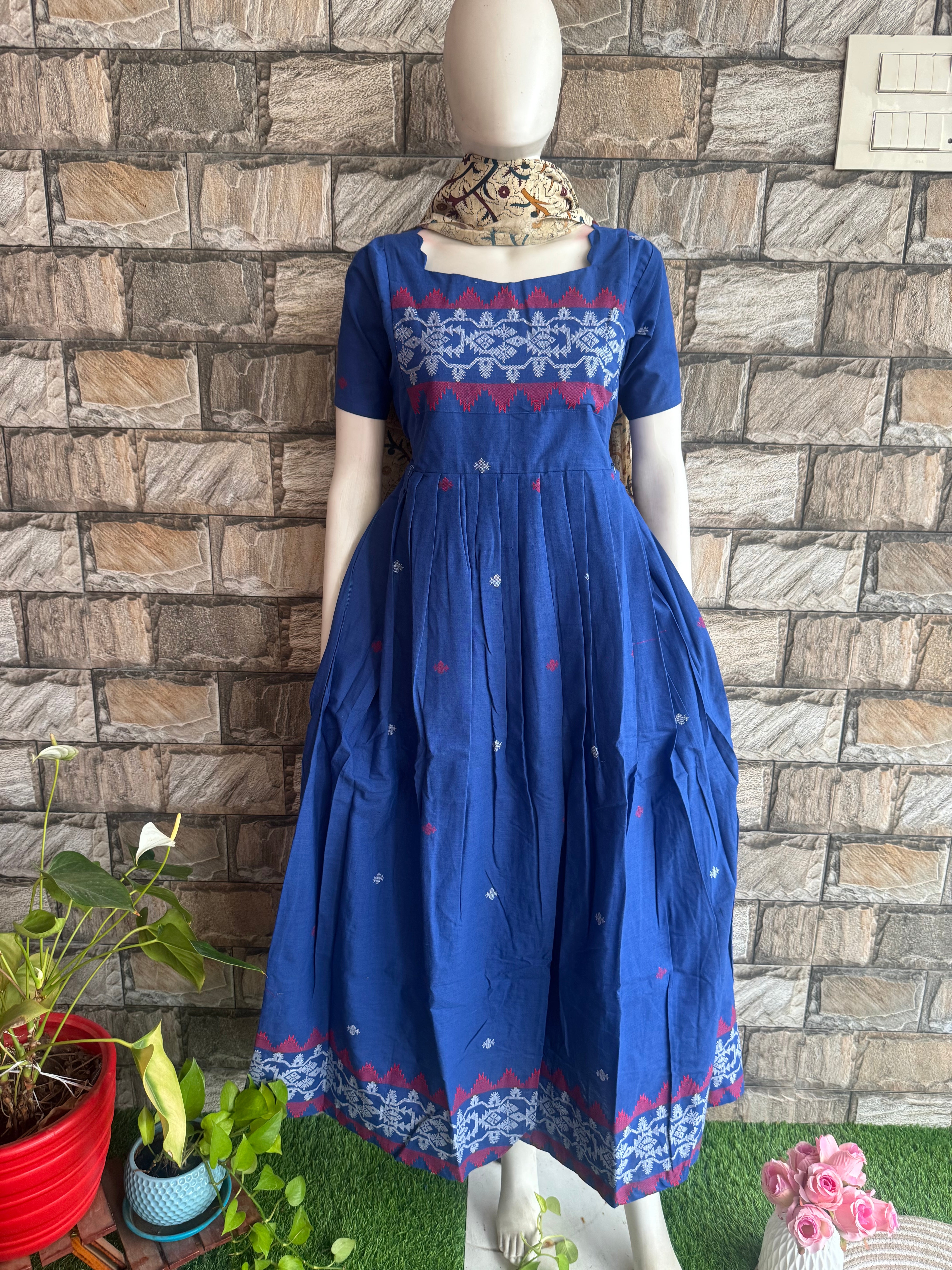 Maternity maxi Jamdhani cotton Best price pale Ujala shade