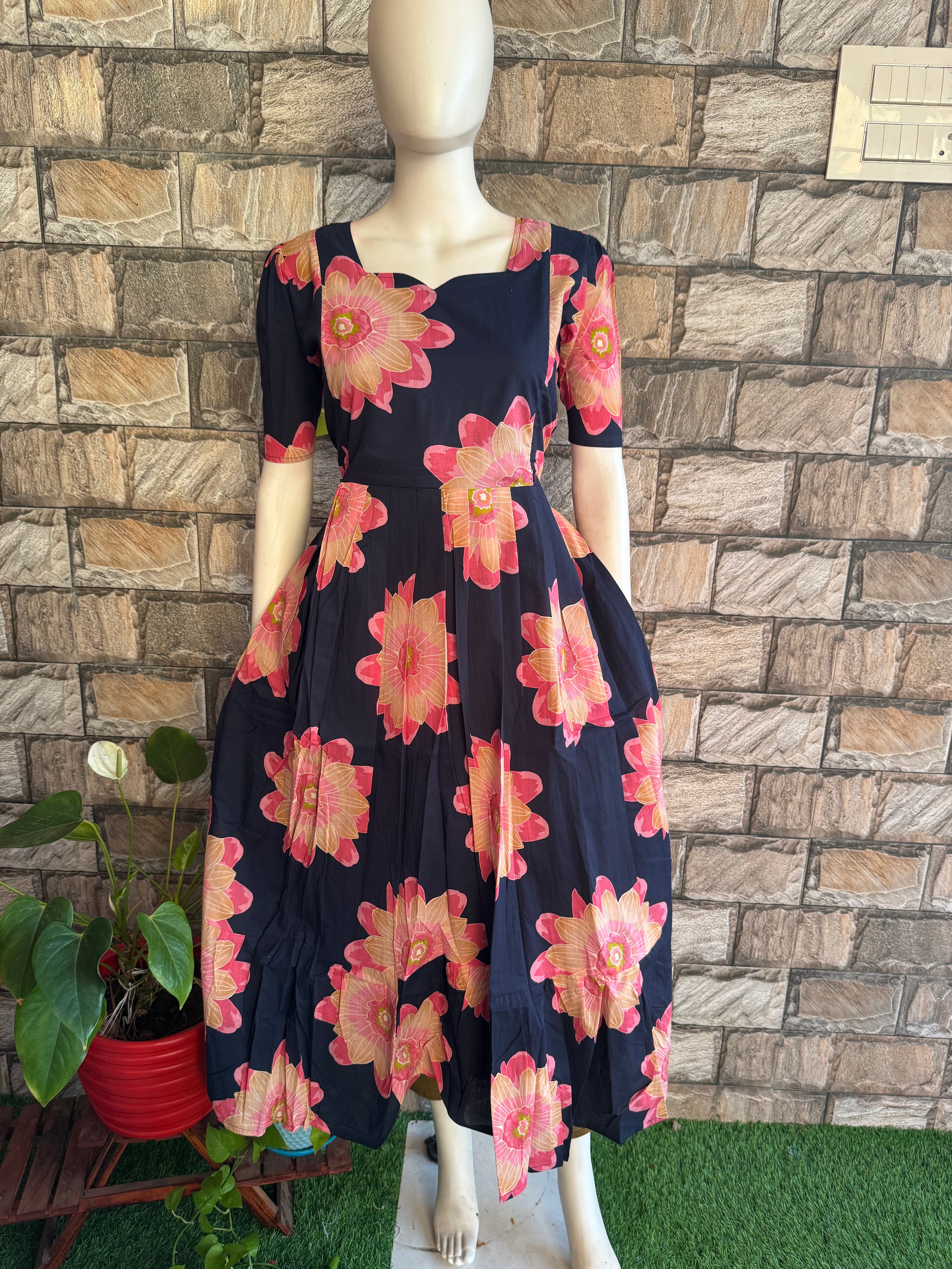 Navy soft cotton Maternity maxi Sunflower