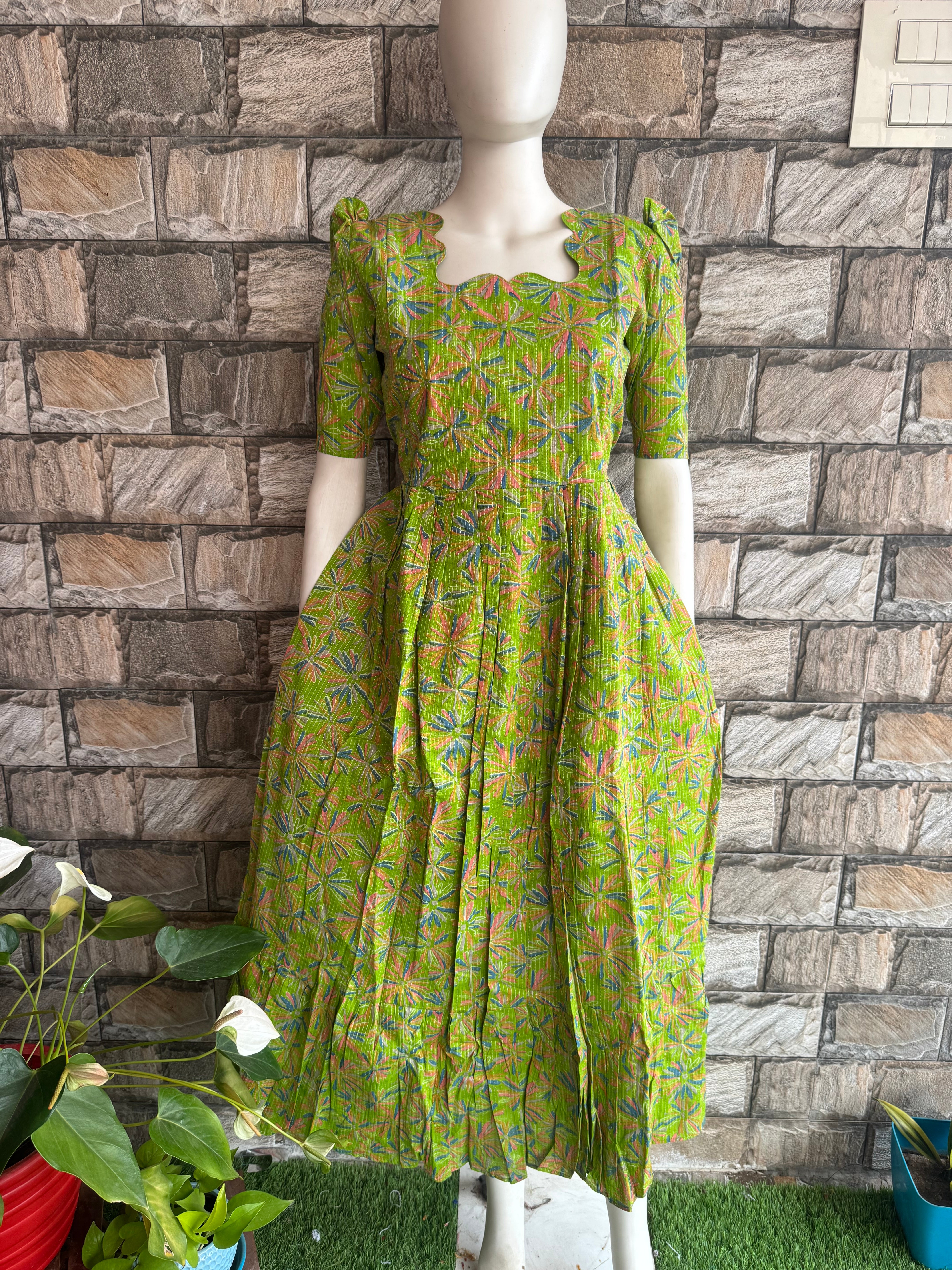 Parrot Kanta cotton Maternity maxi