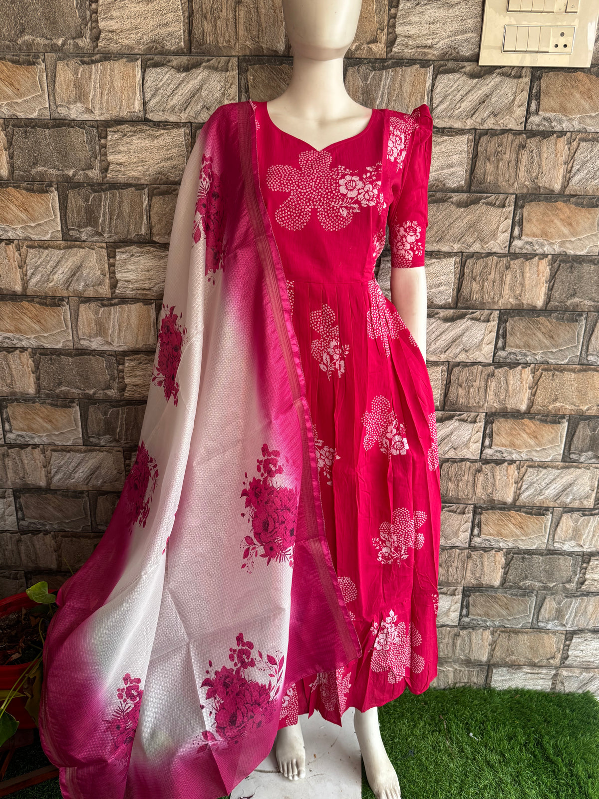 Soft cotton Maternity maxi with dupatta Candy pink