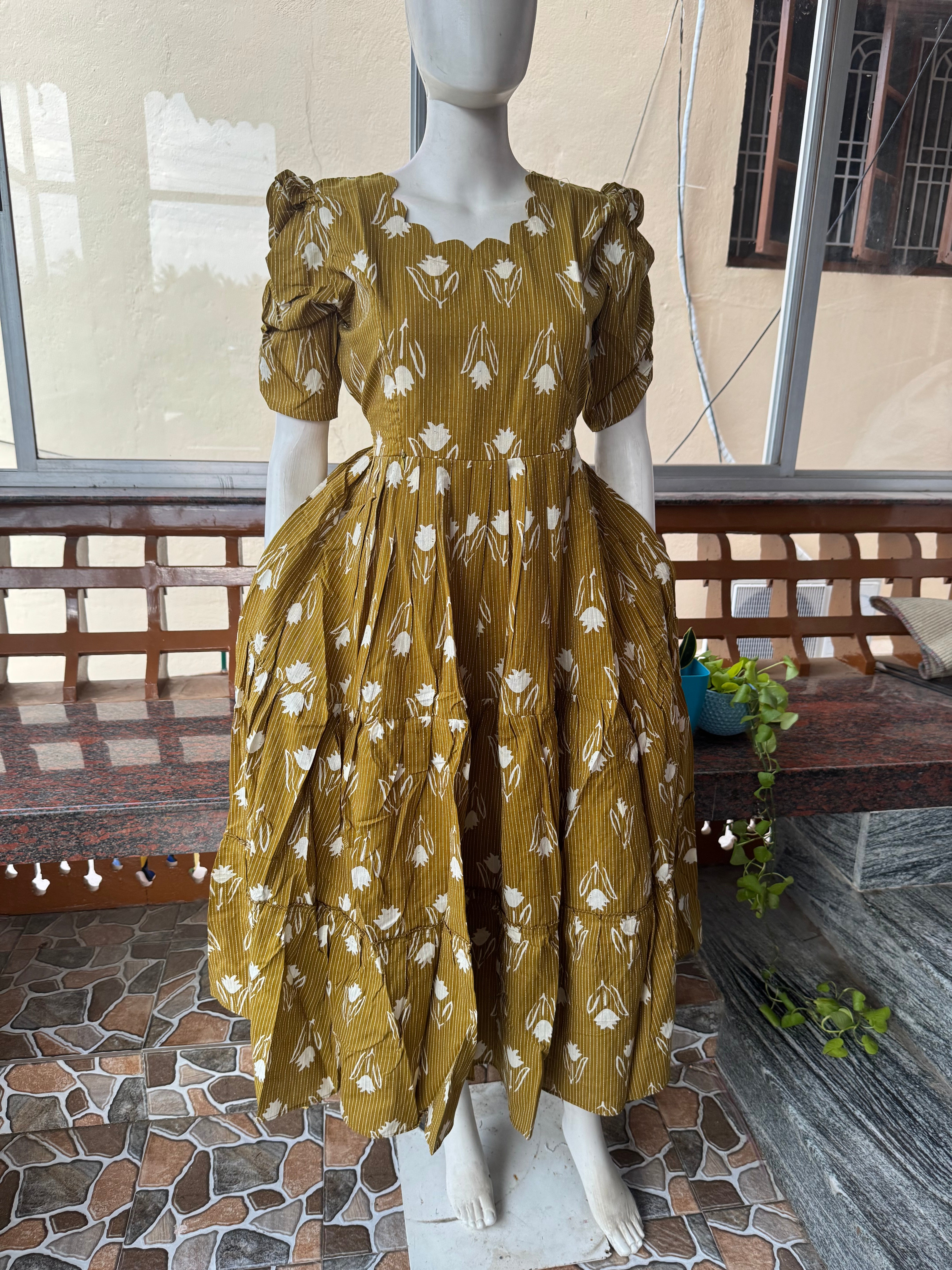 Soft kanta cotton Maternity Feeding  maxi - Olive yellow mix shade