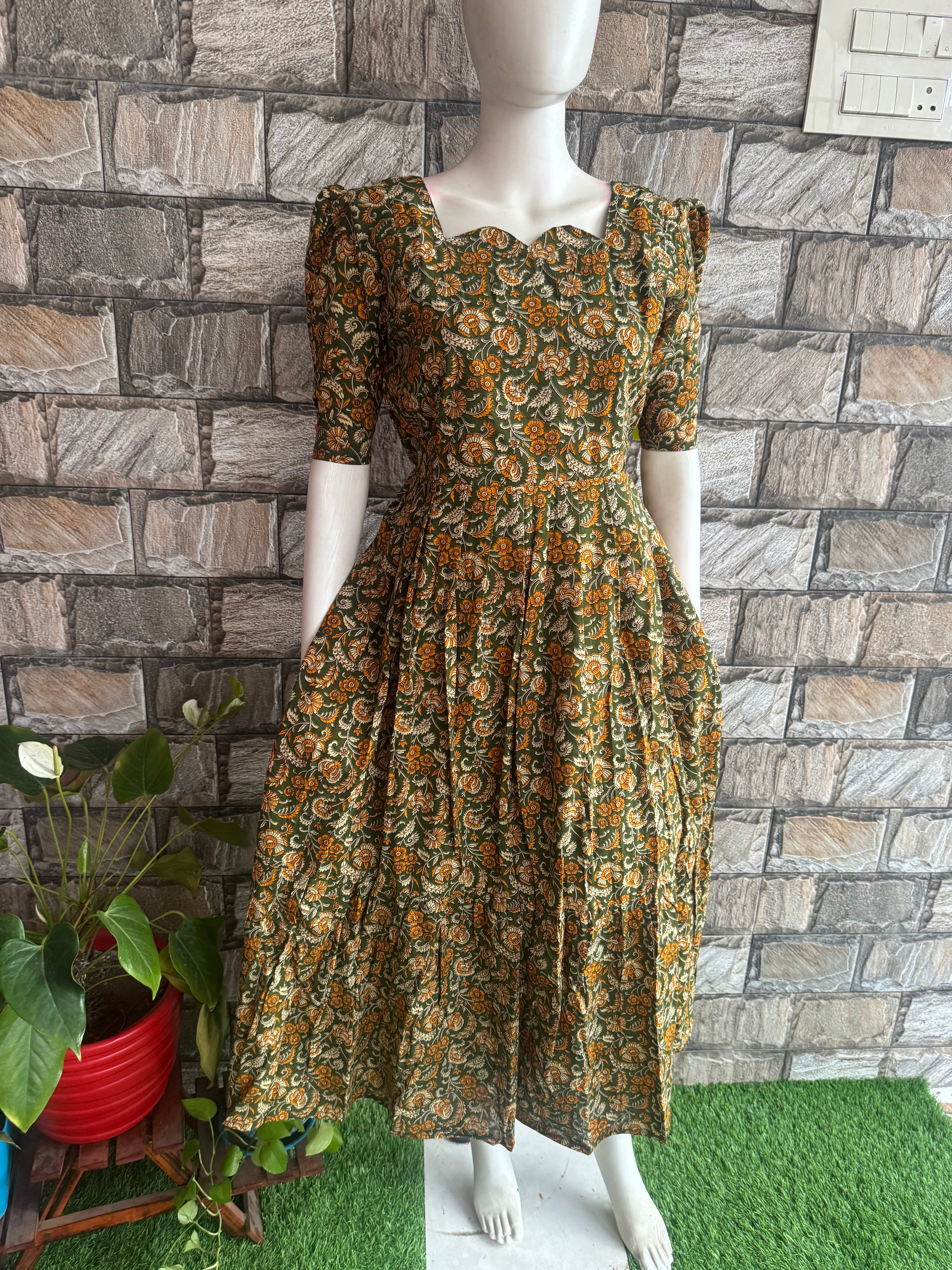 Budget  soft cotton Maternity maxi Dark Green