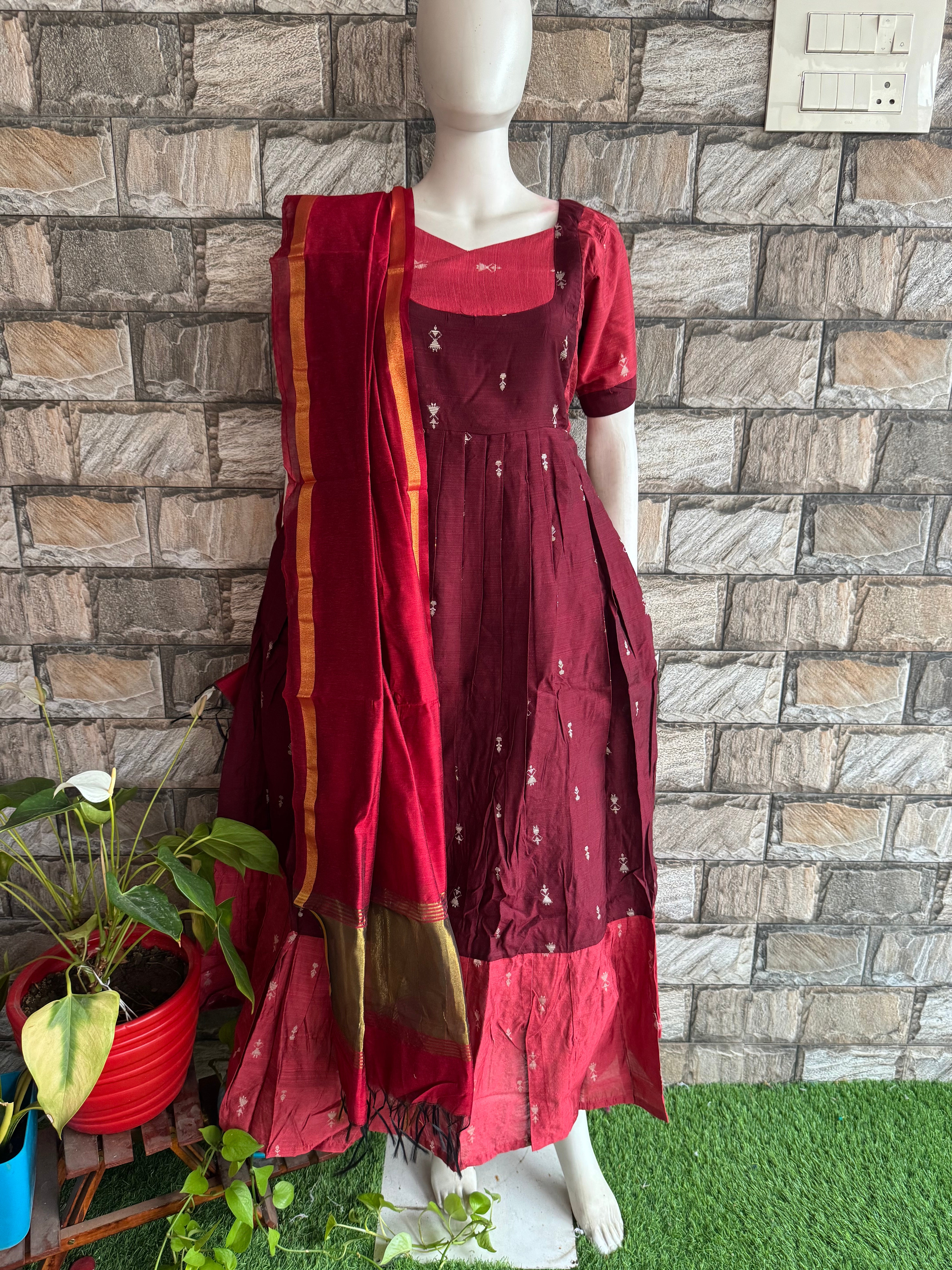 Silk cotton  Dupatta Maroon