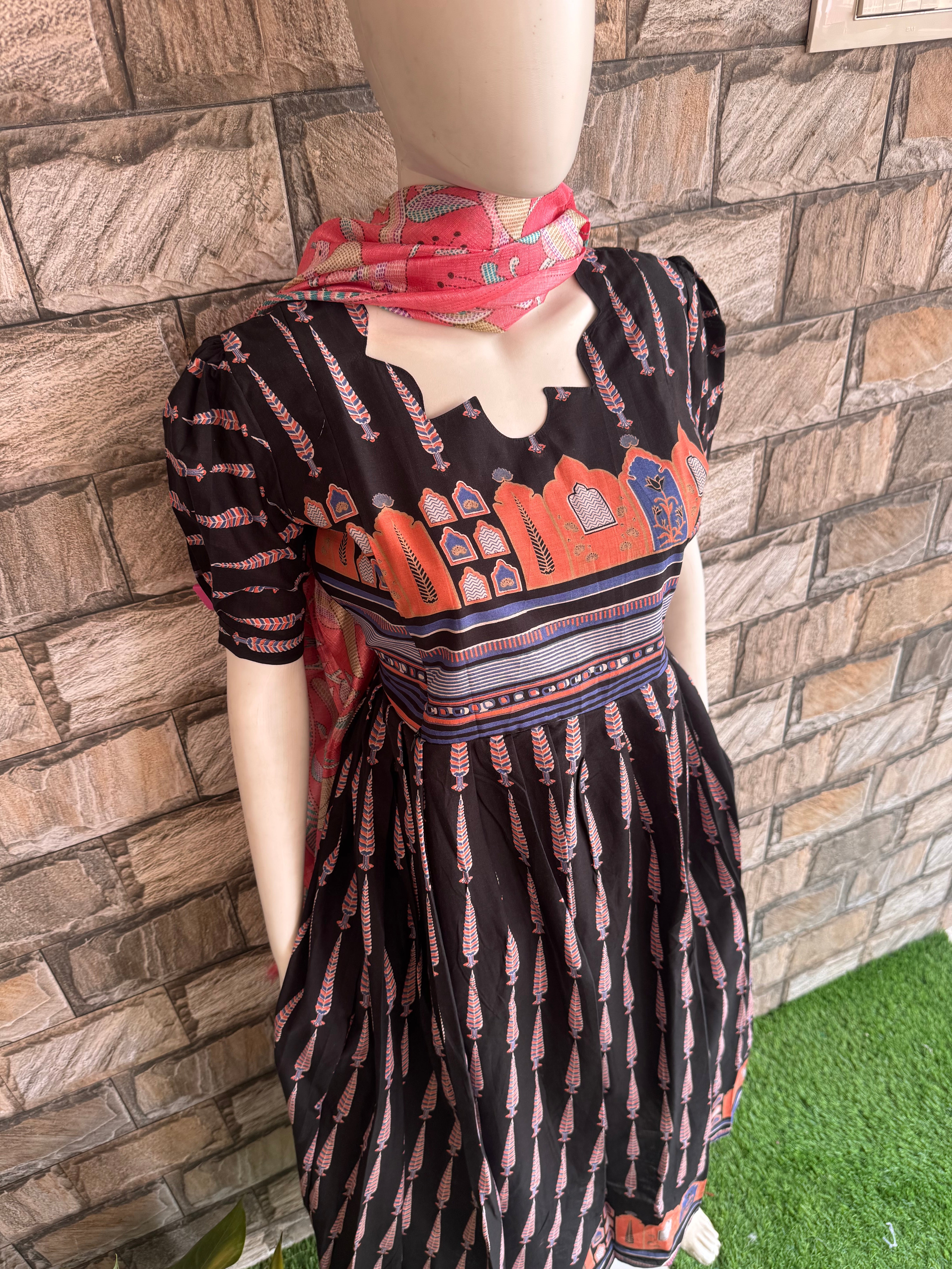 Royal Heritage Maternity maxi