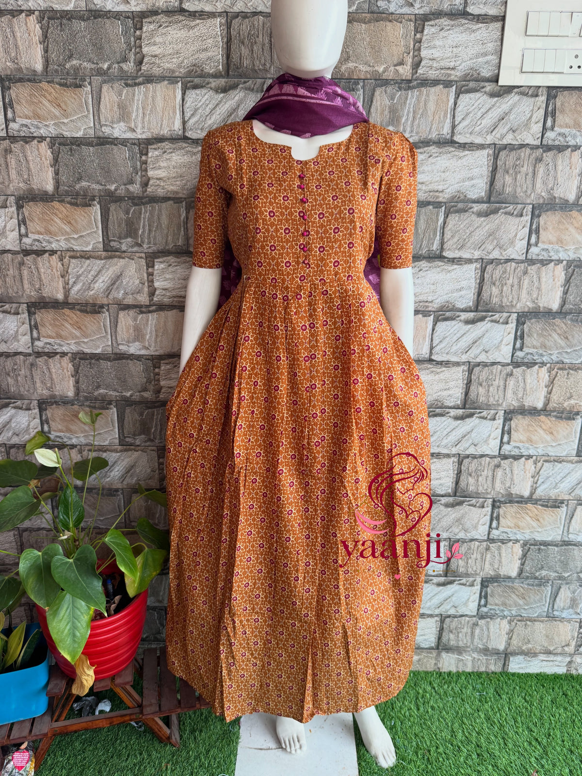 Mix cotton Maternity maxi with dupatta