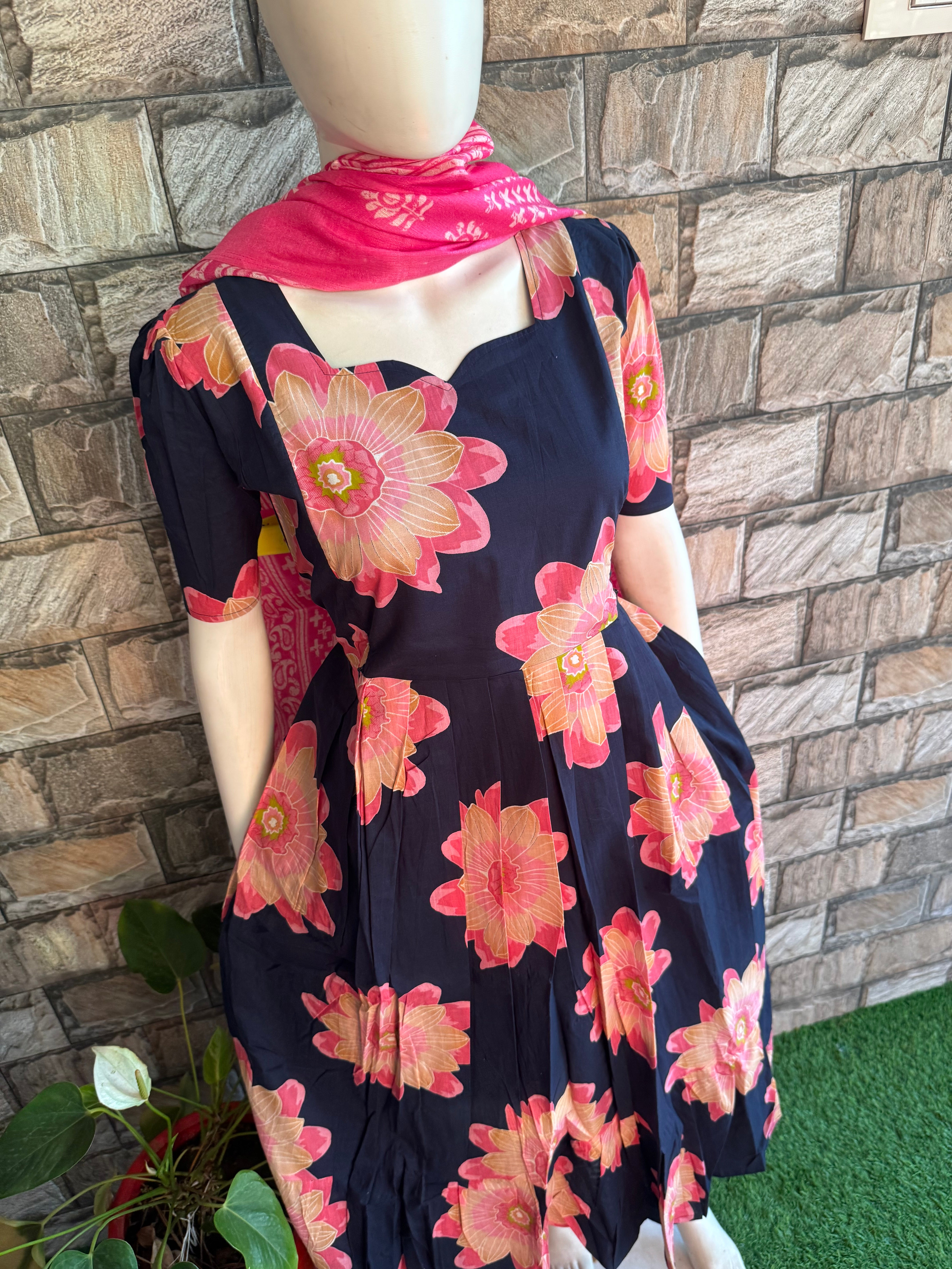 Navy soft cotton Maternity maxi Sunflower