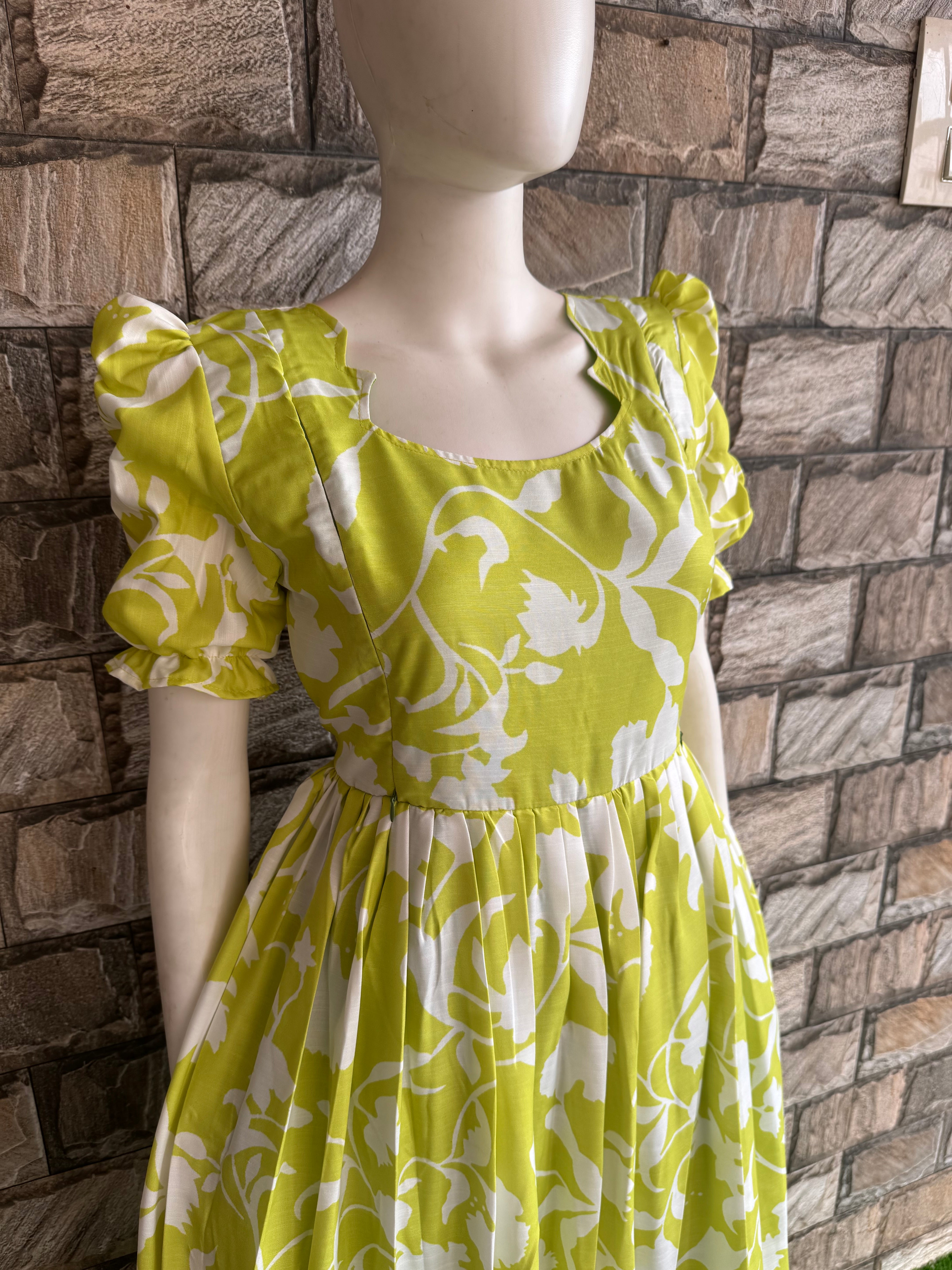 Fluorescent flex cotton