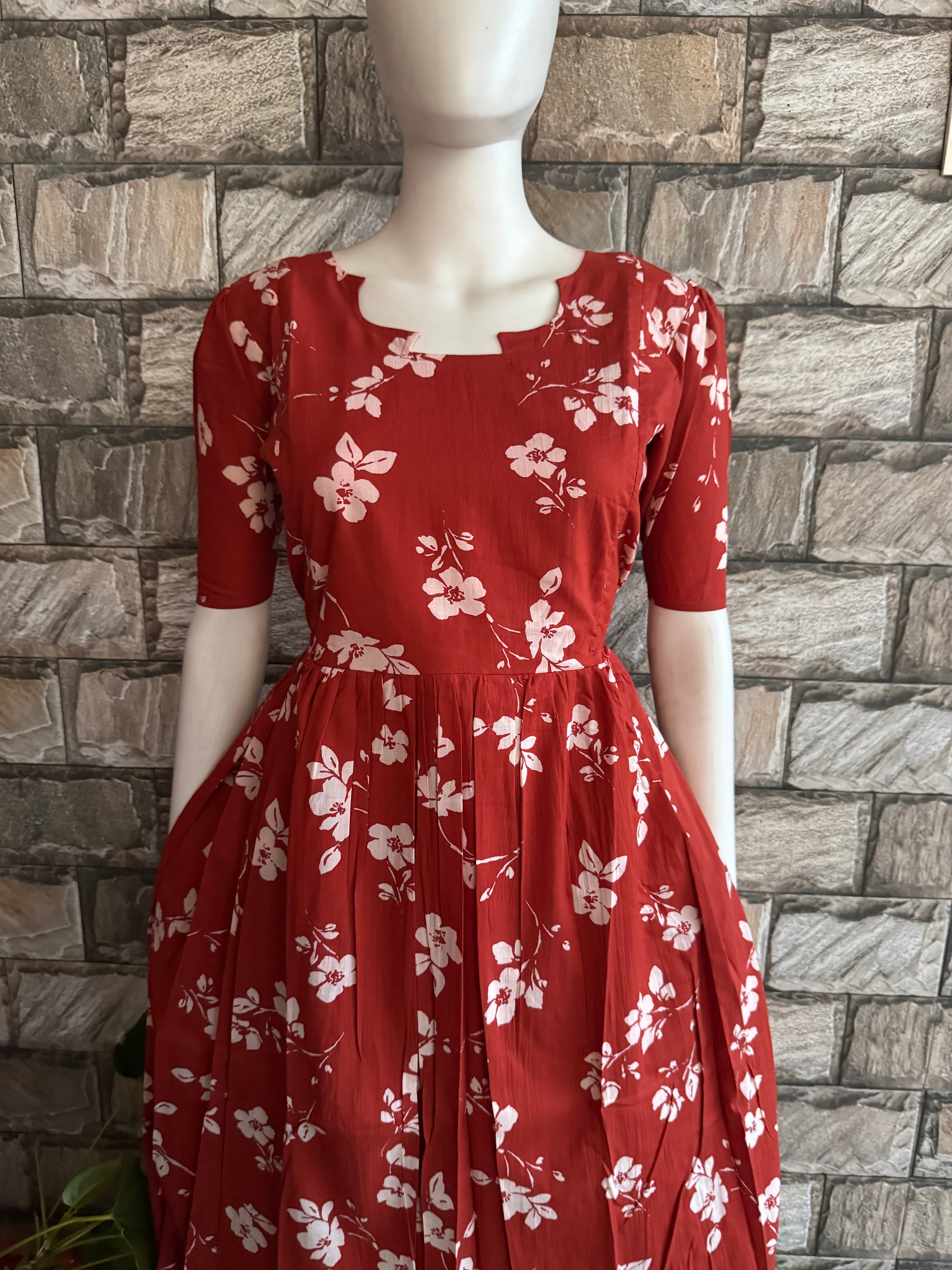 Soft cotton Maternity maxi Brick