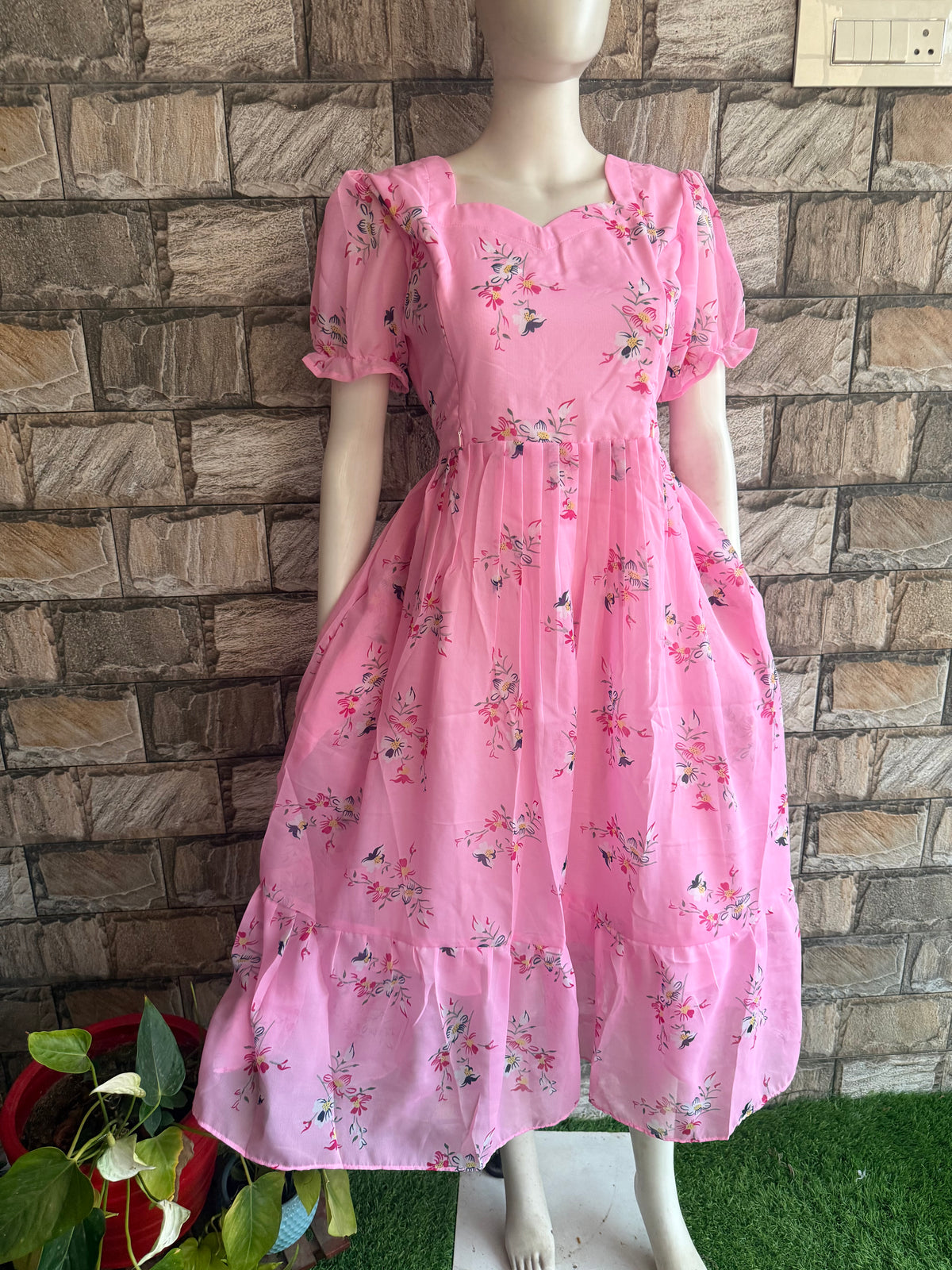 Georgette Maternity Feeding maxi  baby pink