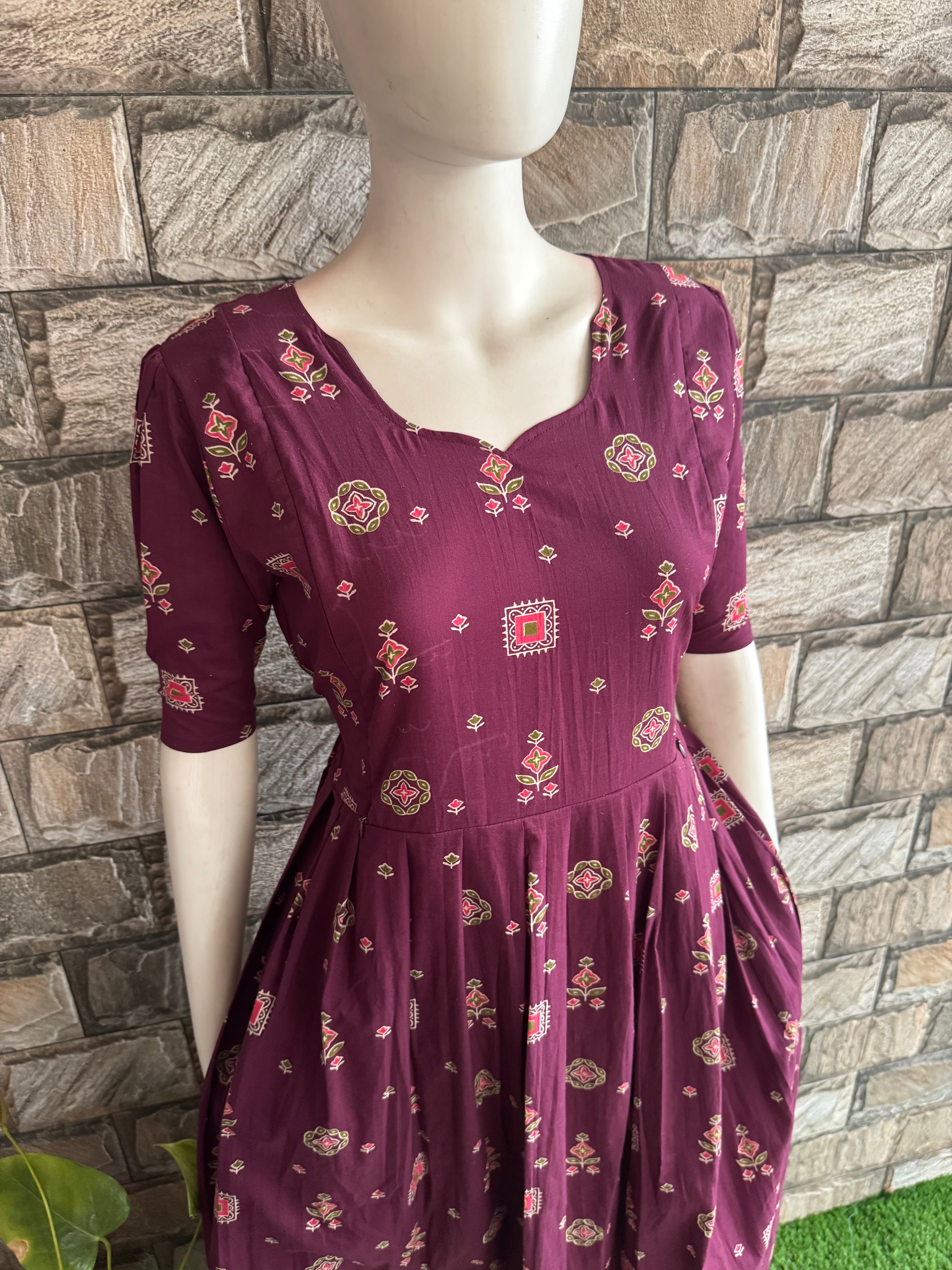 Soft cotton Maternity maxi - Brinjal