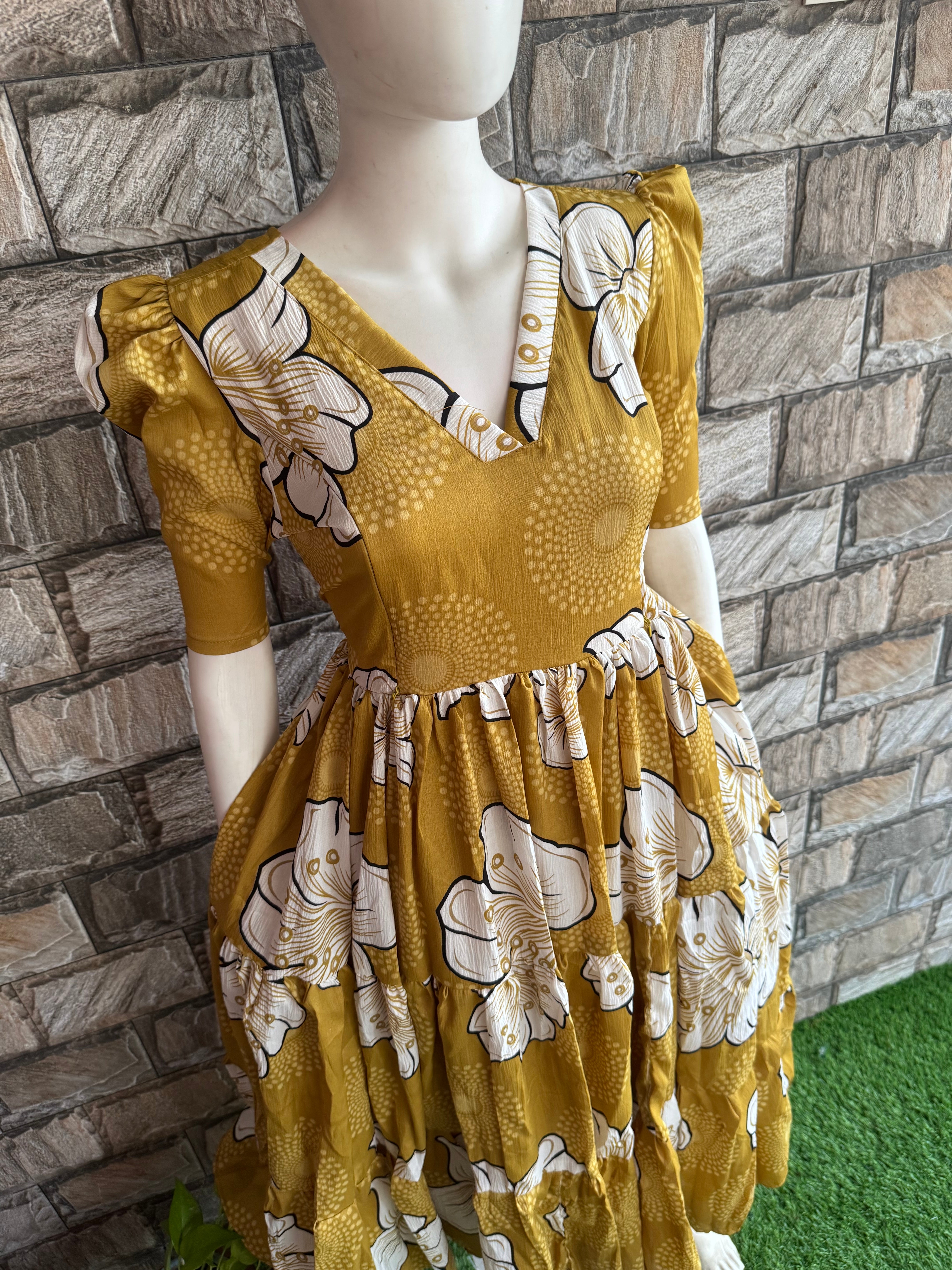 Delta Maternity maxi Mustard Floral