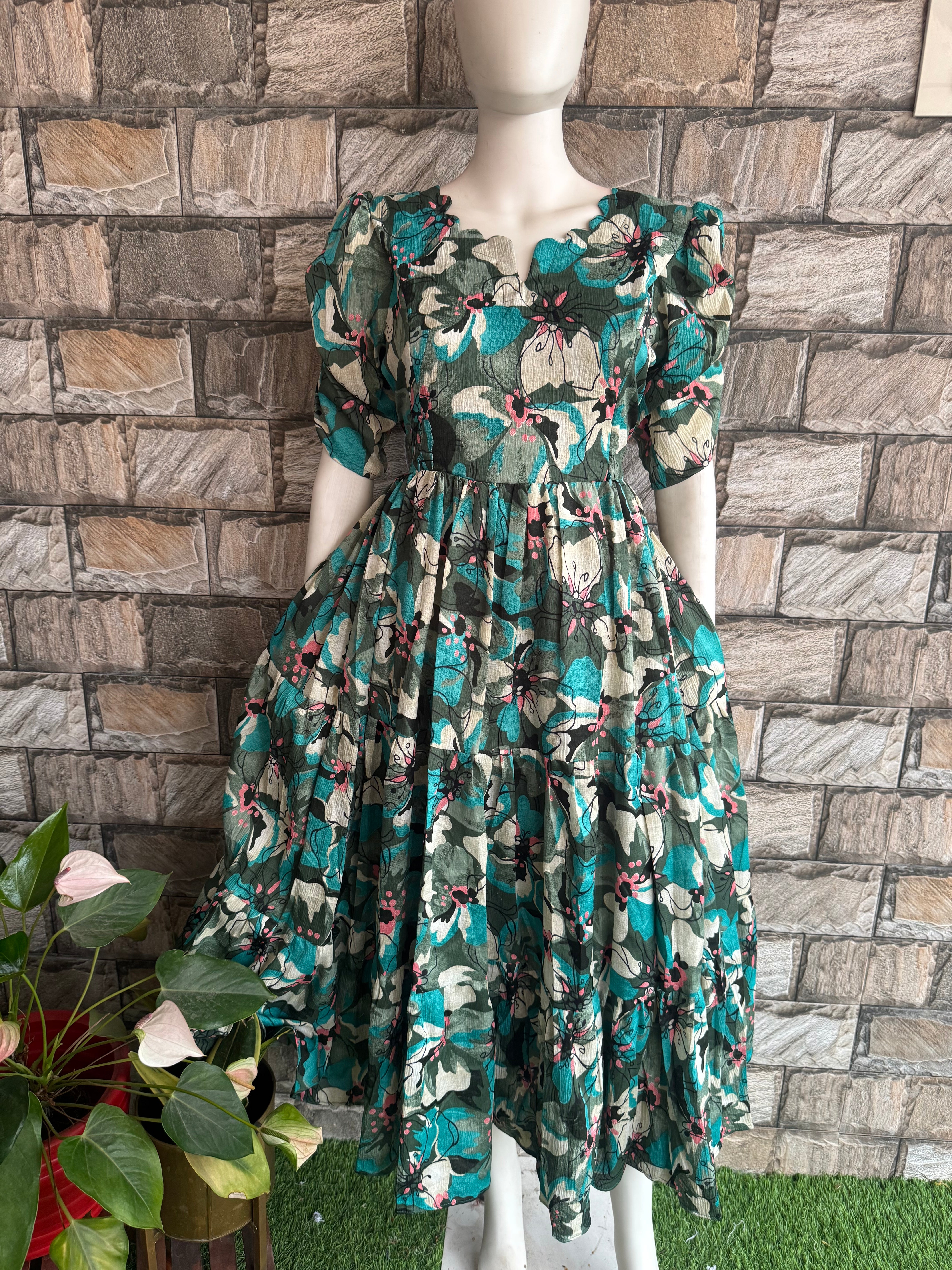Green shade leaf Delta Maternity maxi