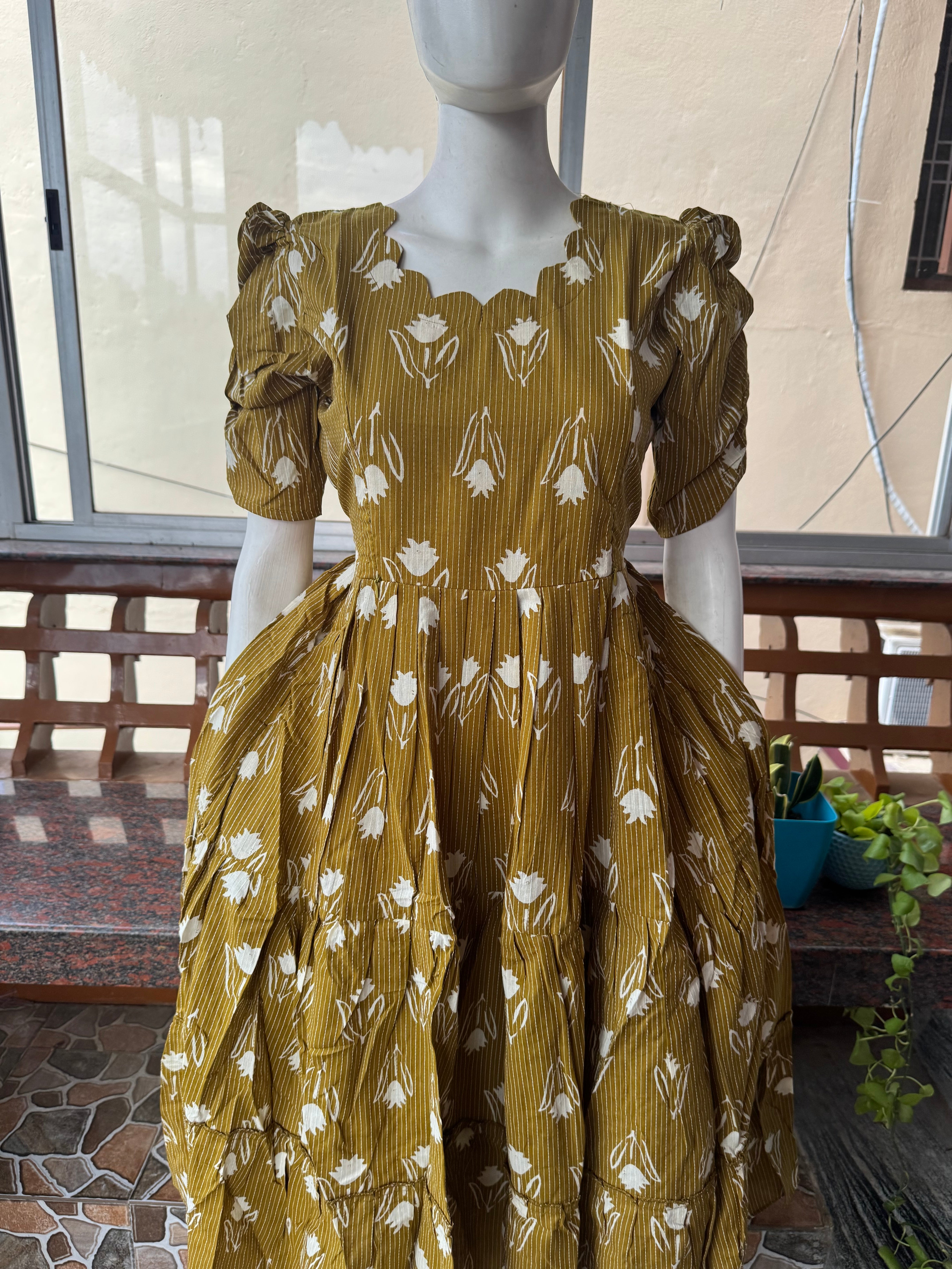 Soft kanta cotton Maternity Feeding  maxi - Olive yellow mix shade