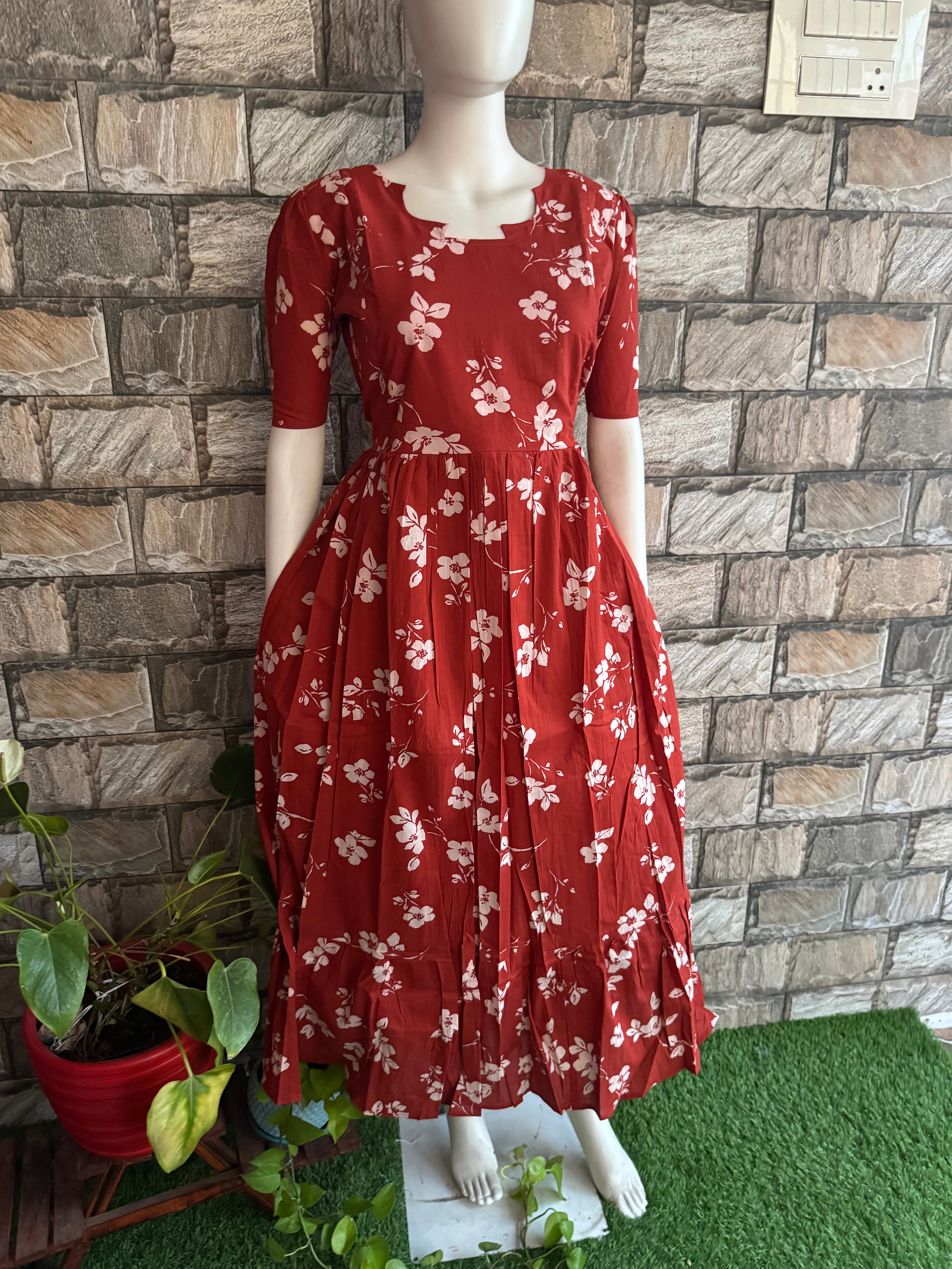 Soft cotton Maternity maxi Brick