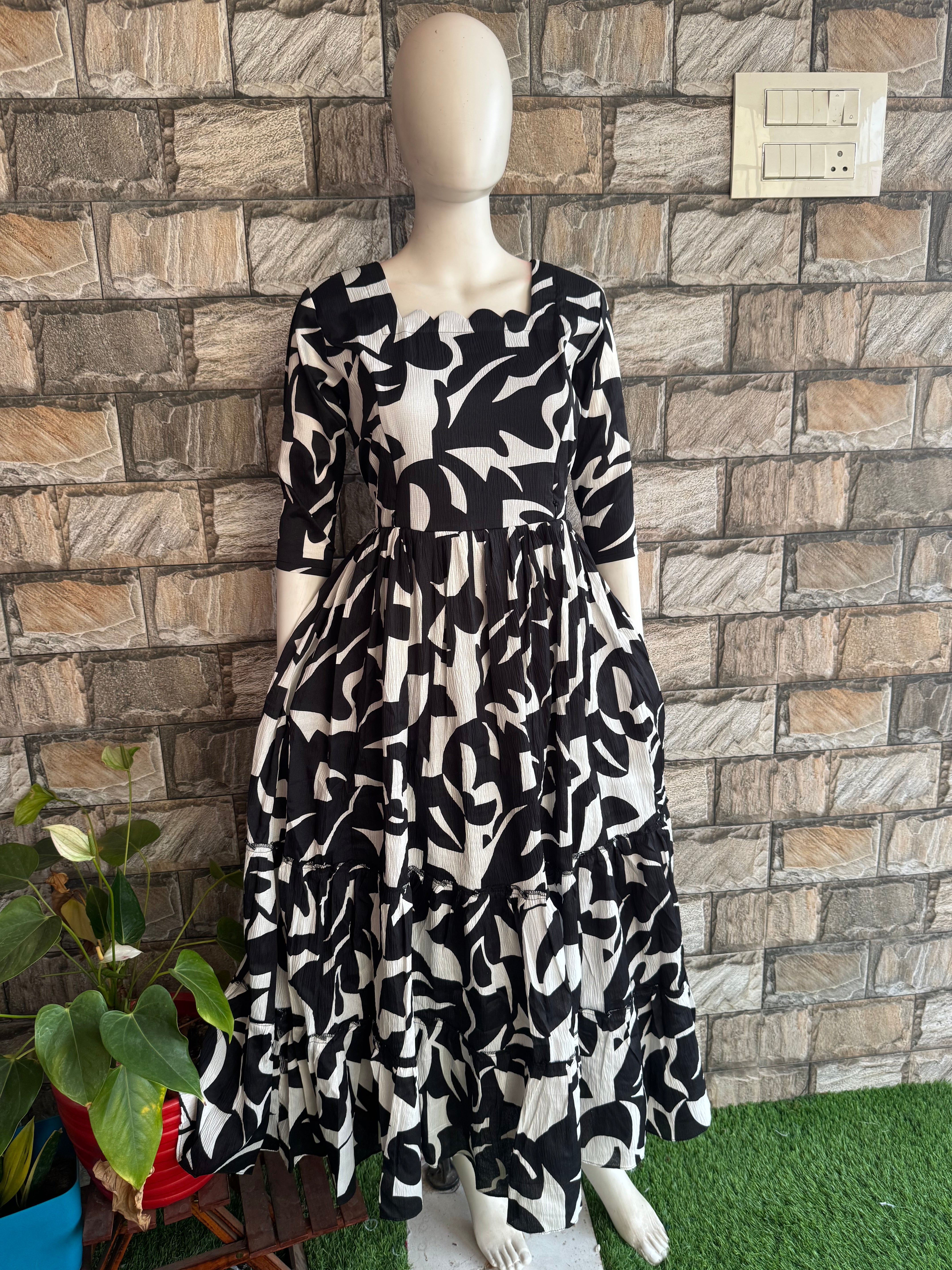 Delta Maternity maxi  BLACK Zebra