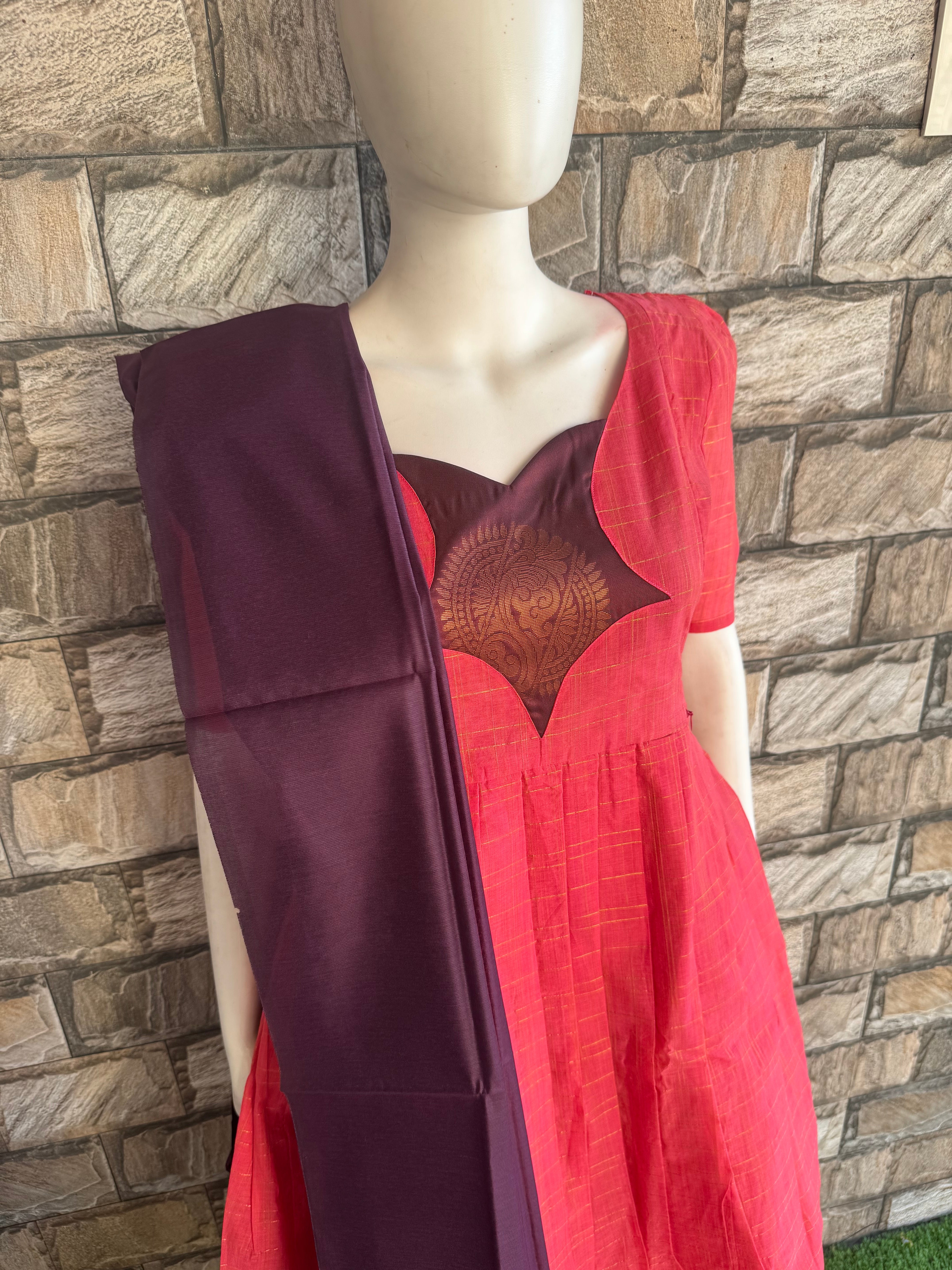 Pale plum cotton dupatta