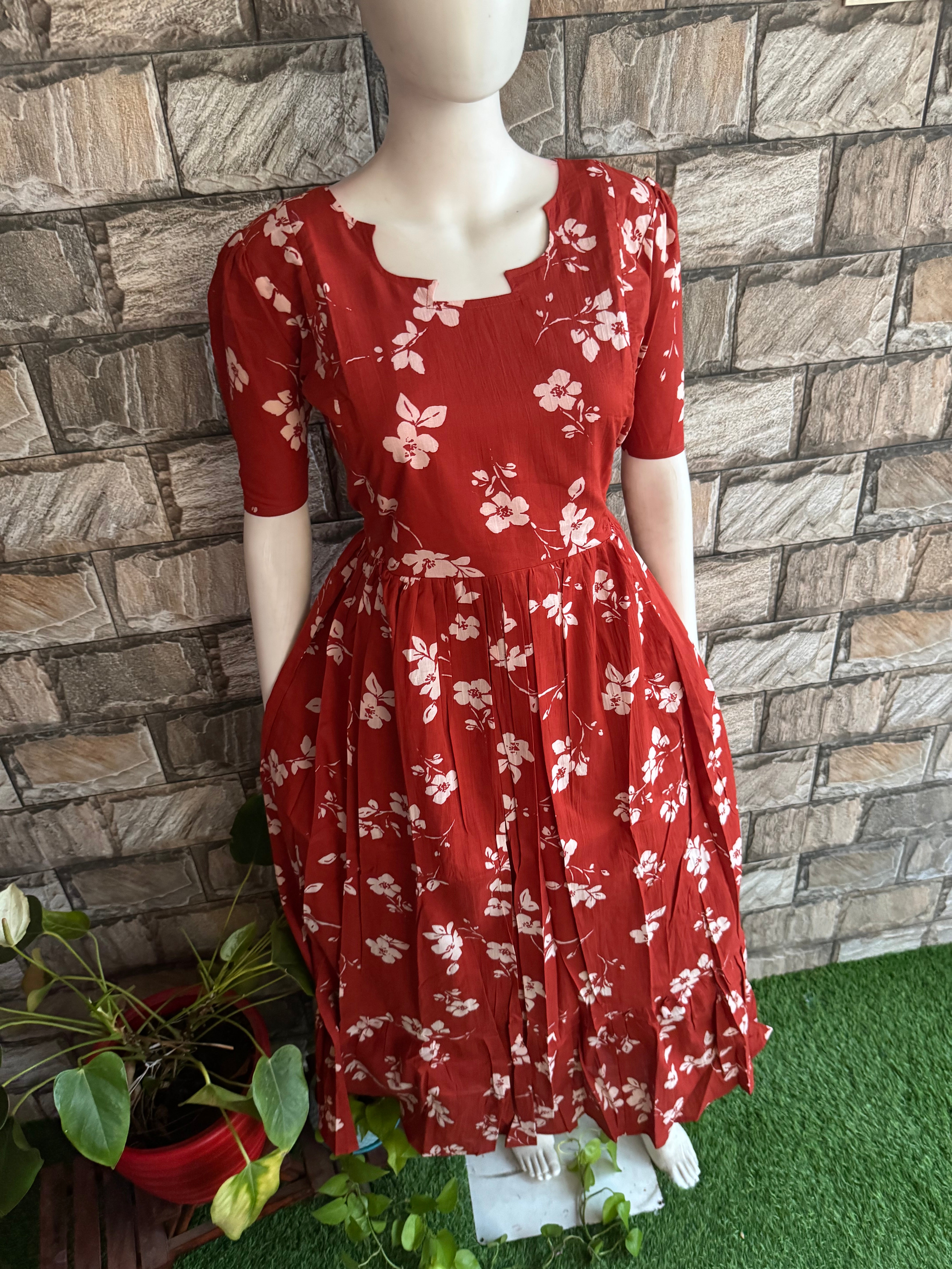 Soft cotton Maternity maxi Brick