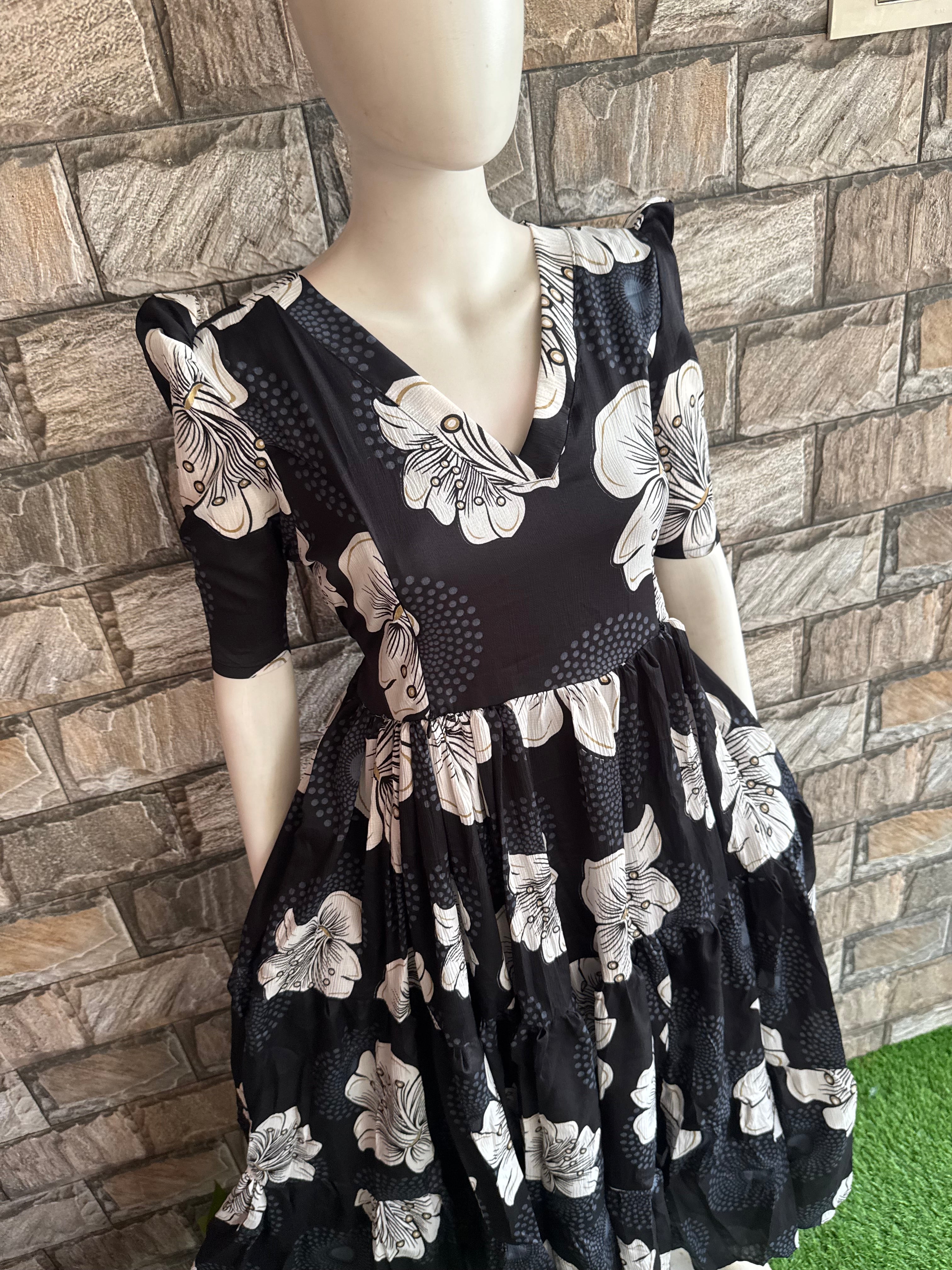 Delta Maternity maxi Black Floral