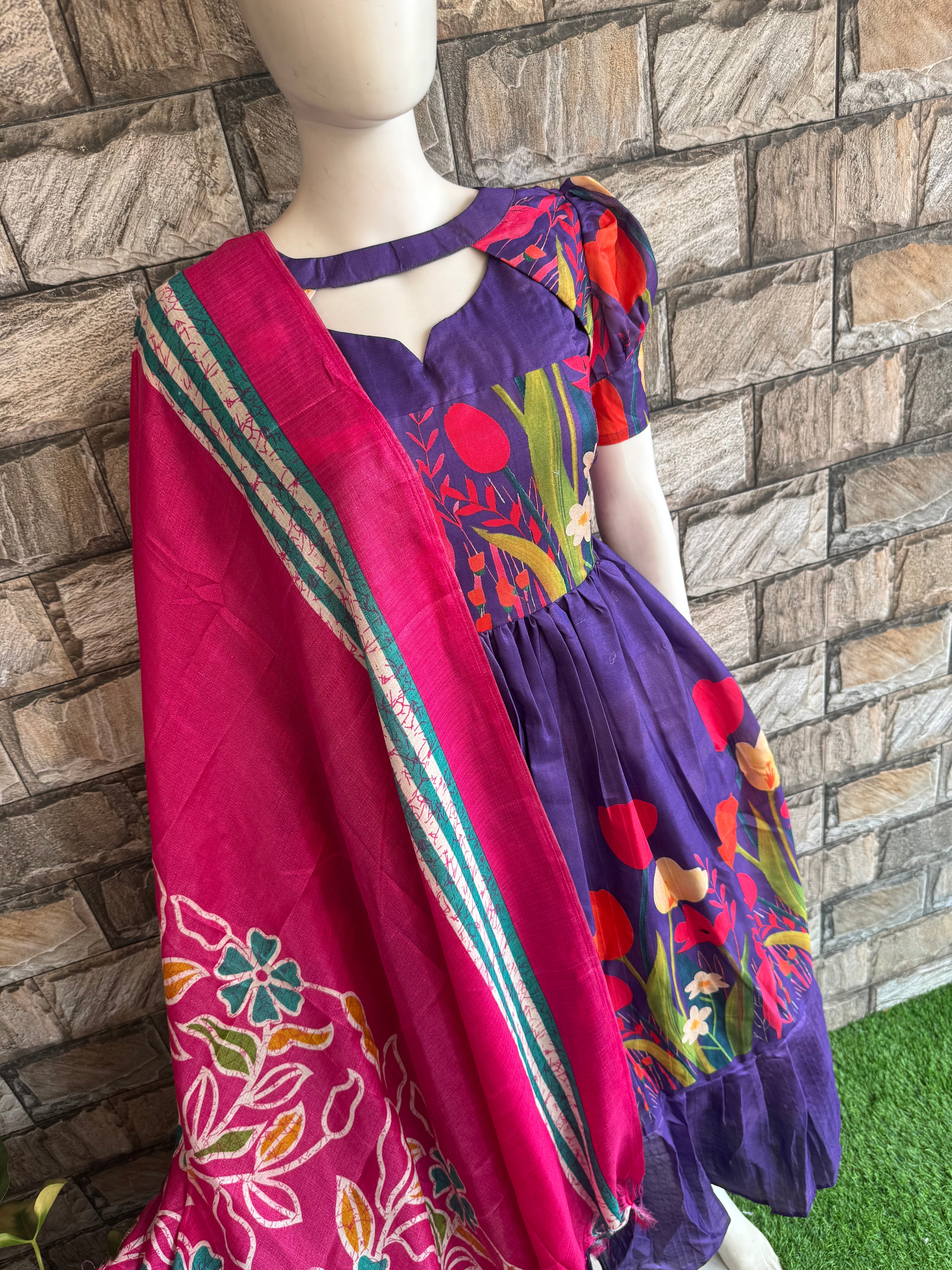 Poly khadhi dupatta pink