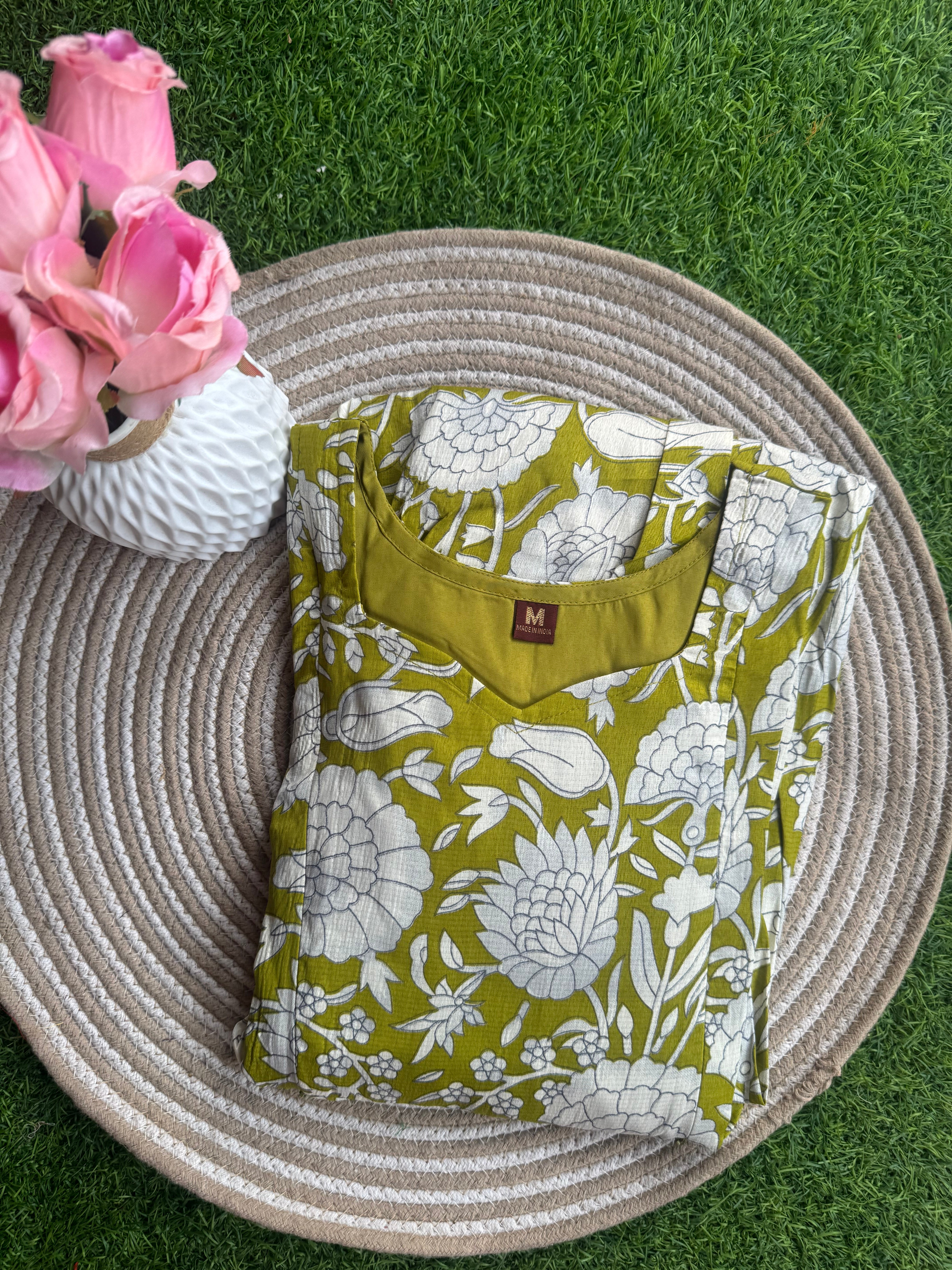Delta crush Maternity maxi