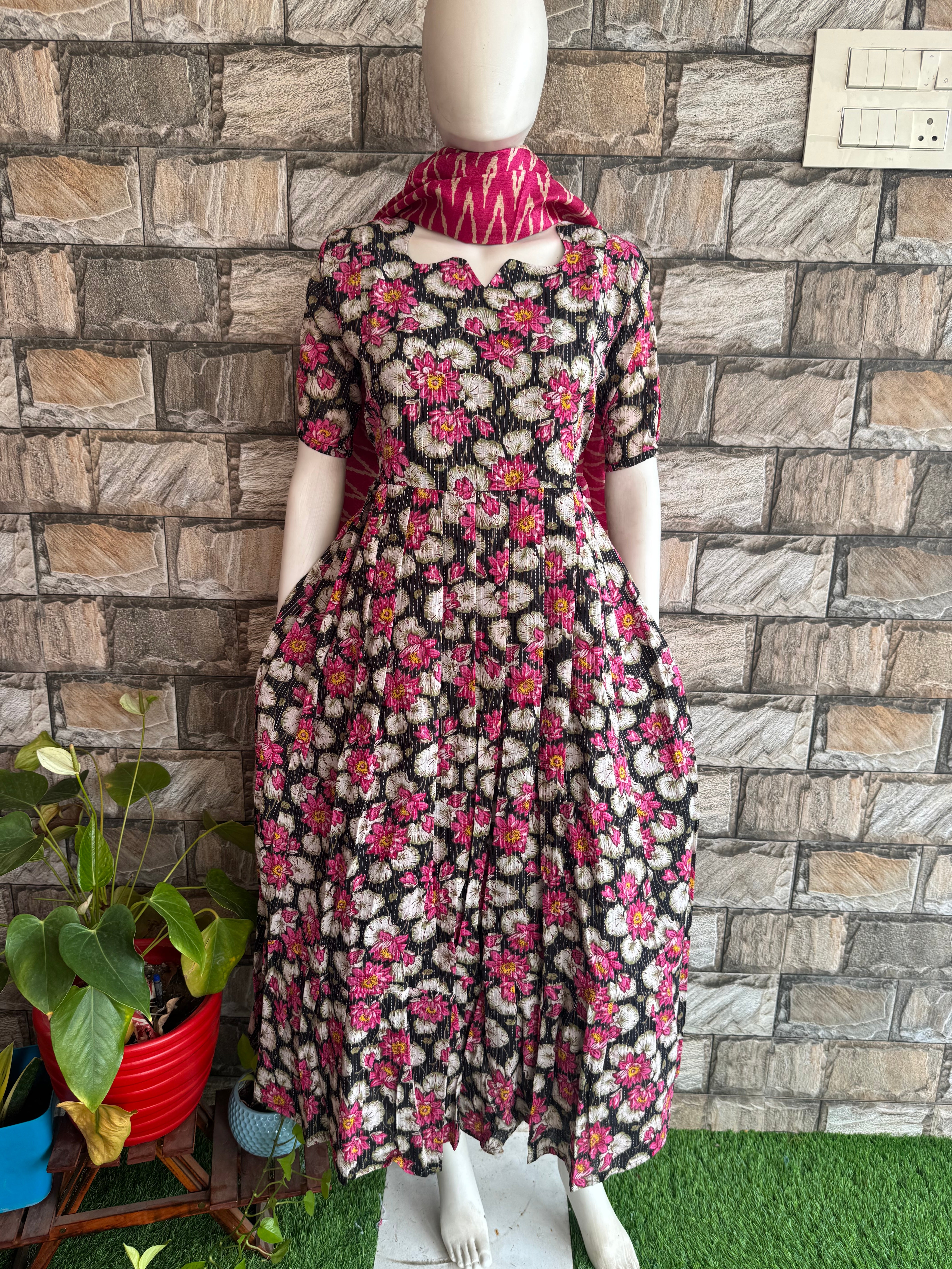 Lotus  Kanta cotton Maternity maxi
