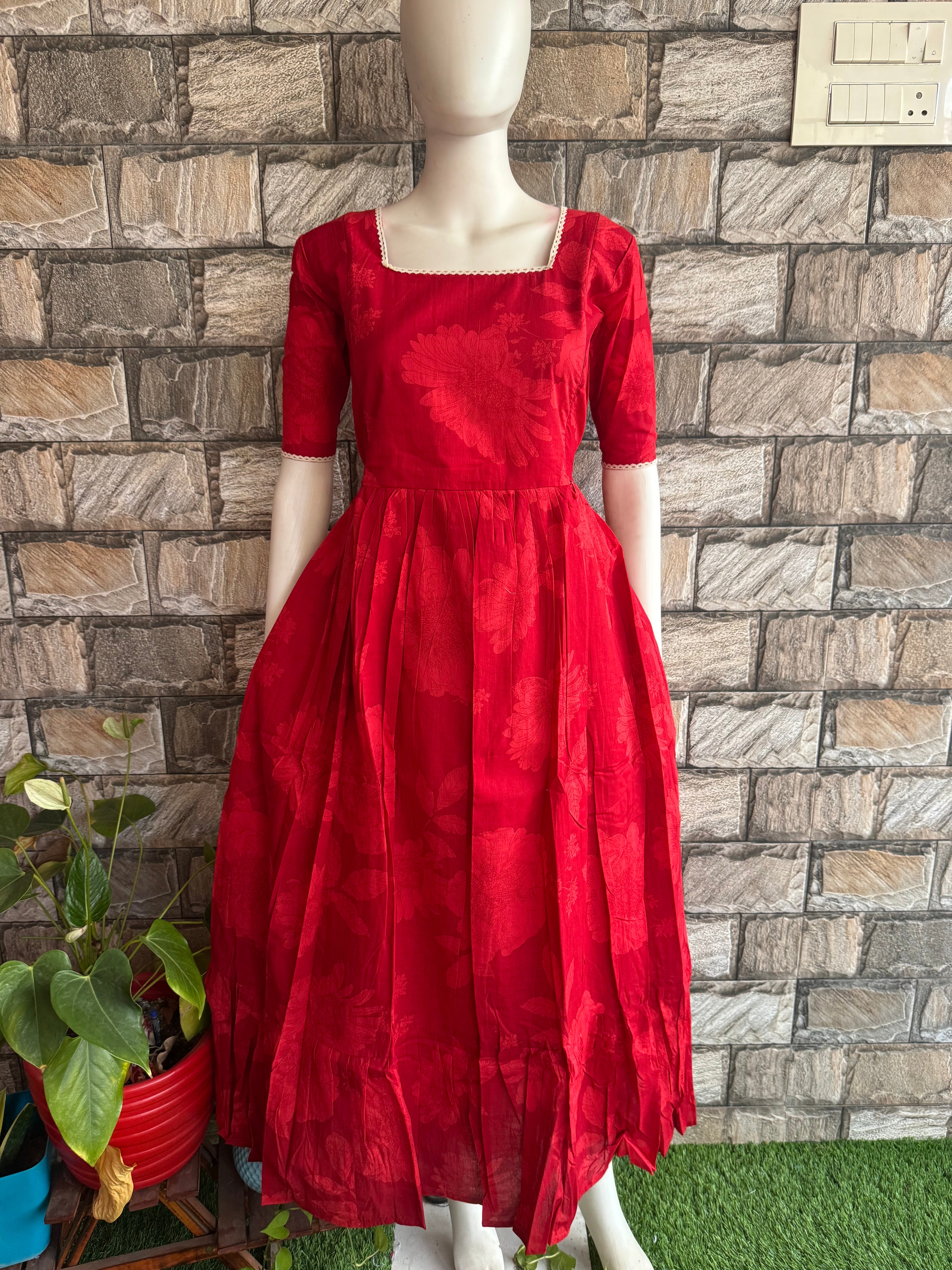 Soft cotton Maternity maxi - Red Blossom