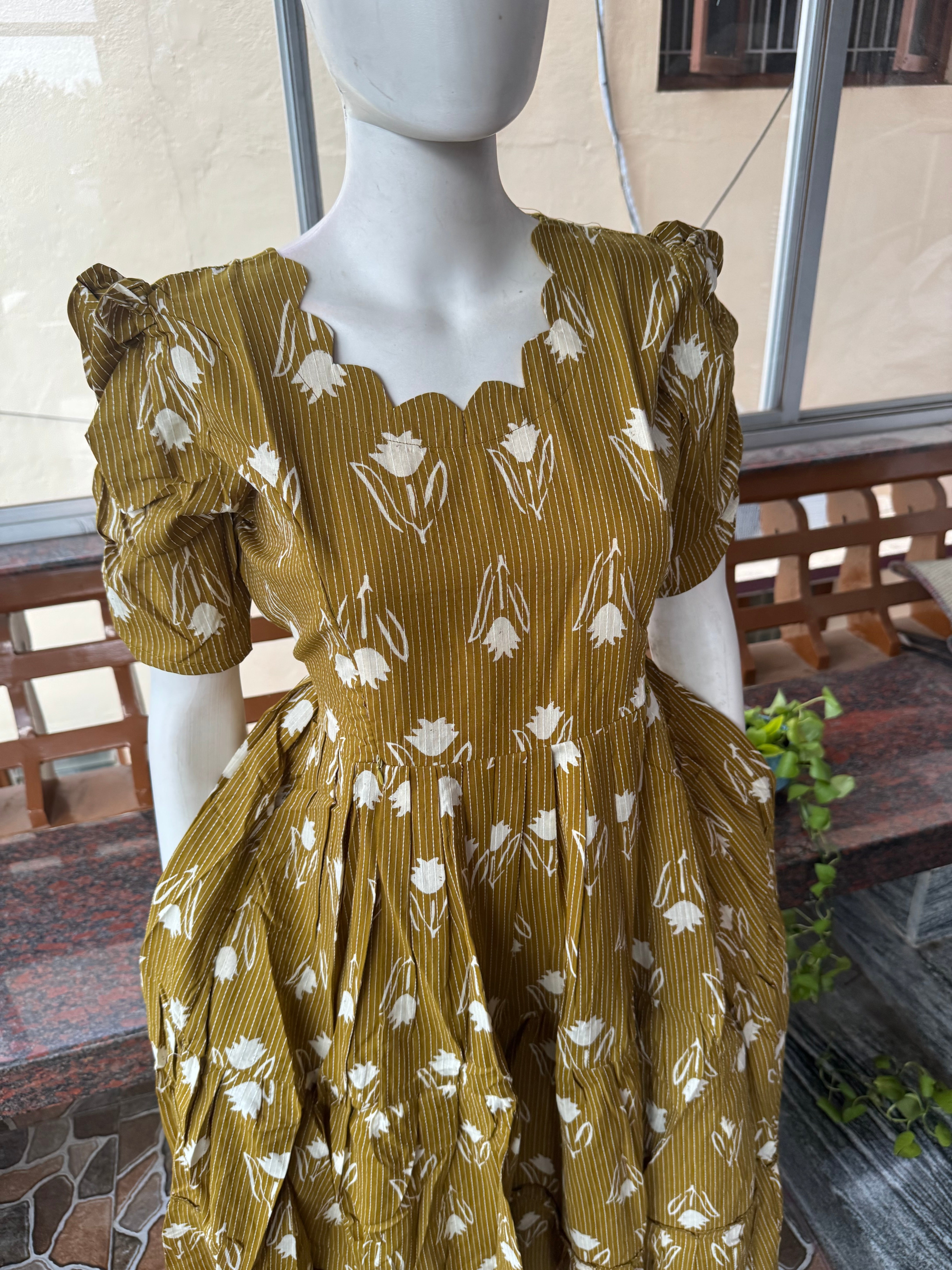 Soft kanta cotton Maternity Feeding  maxi - Olive yellow mix shade