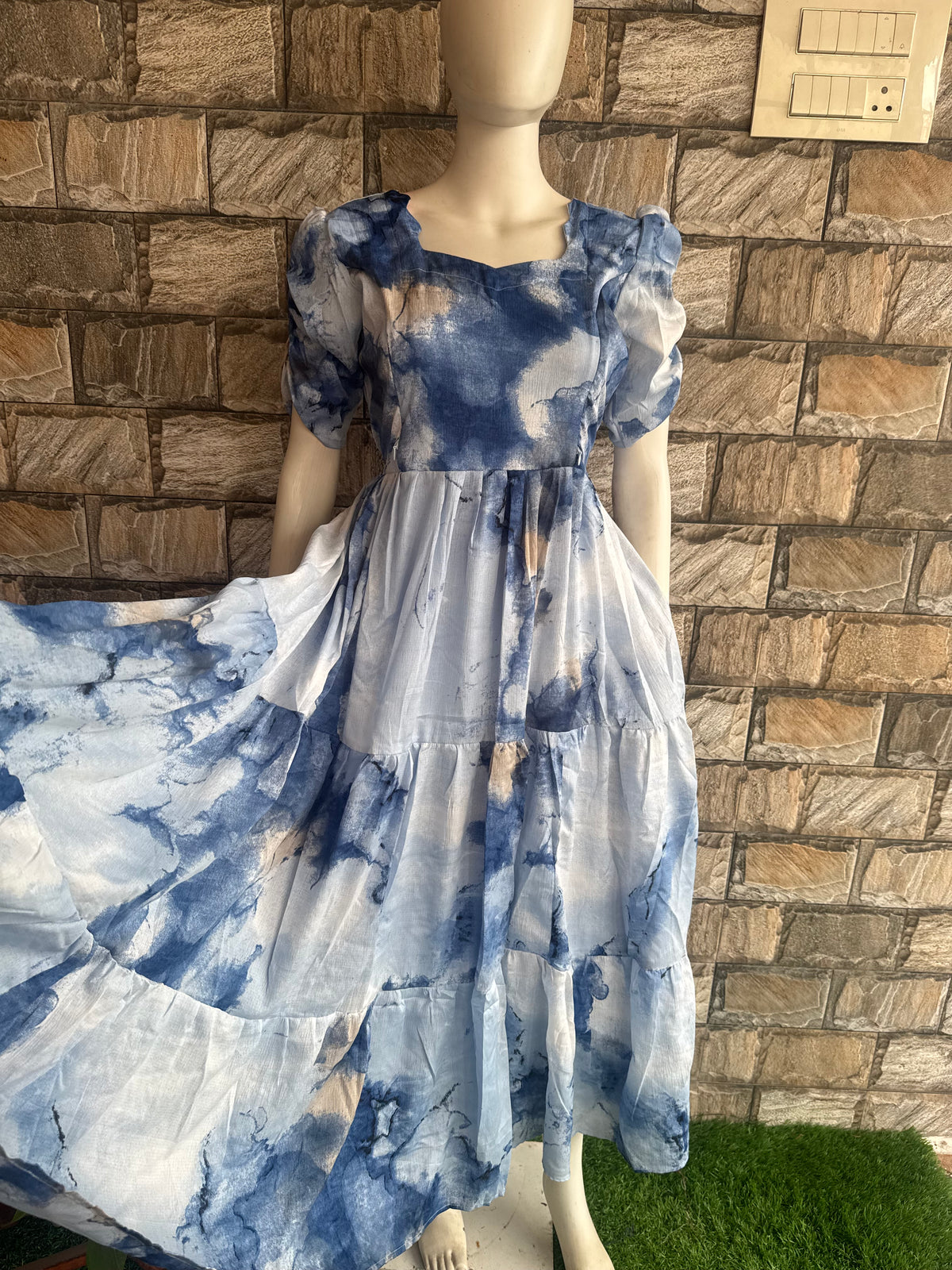 Delta crepe Maternity maxi ujala marble