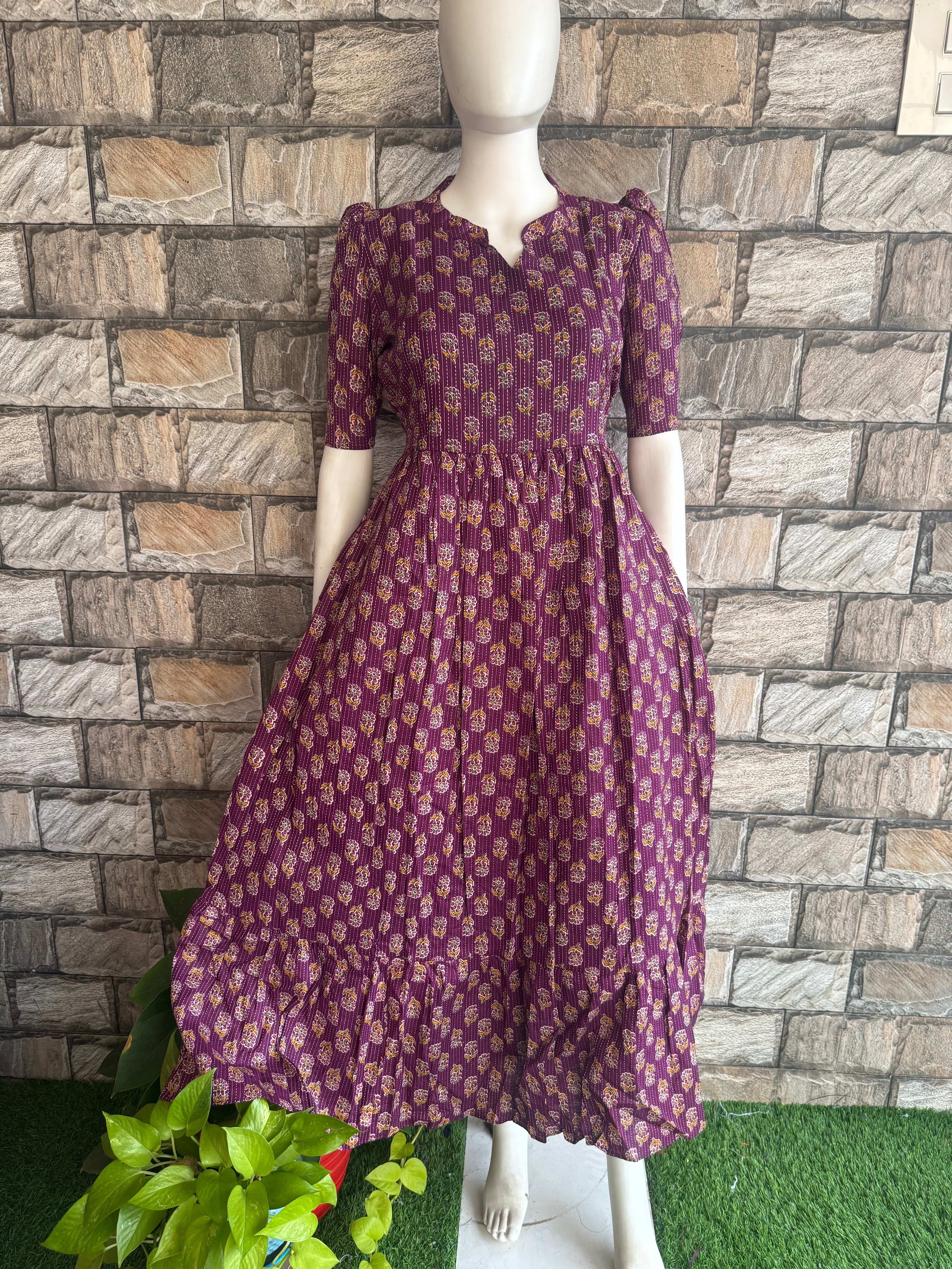 Violet colar maternity maxi