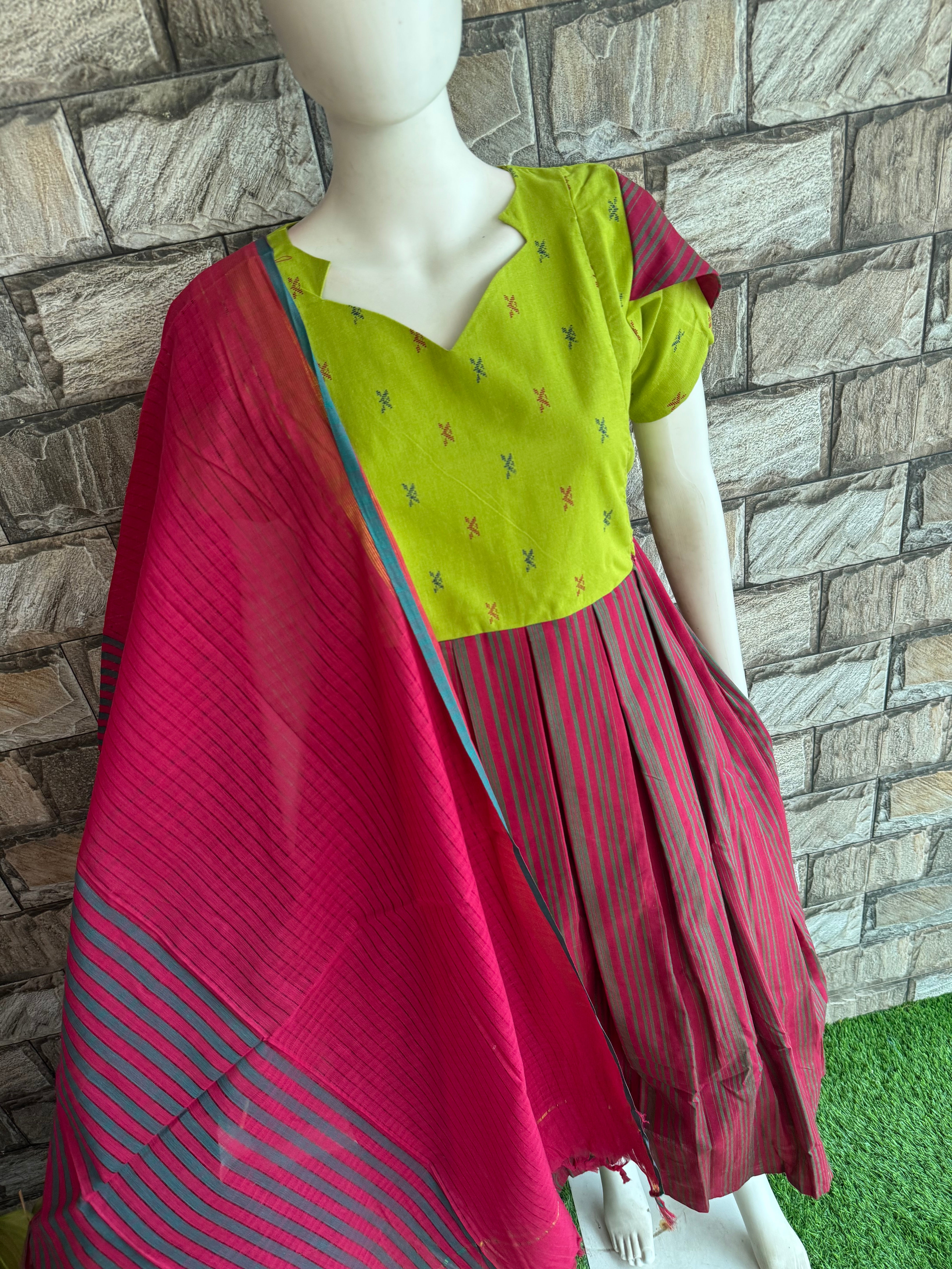 Pure handloom cotton  Dupatta Magenta pink